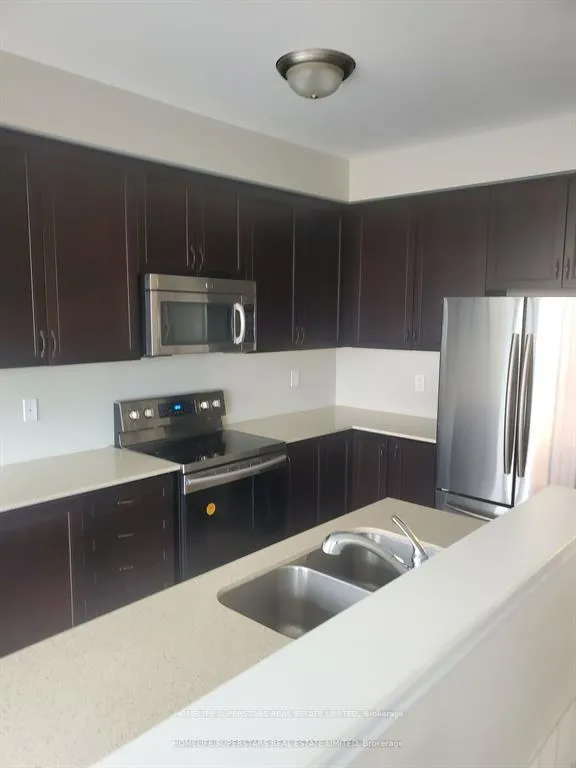 Photo 4 of 16 Morra Avenue W, Caledon, Bolton East — HOMEH