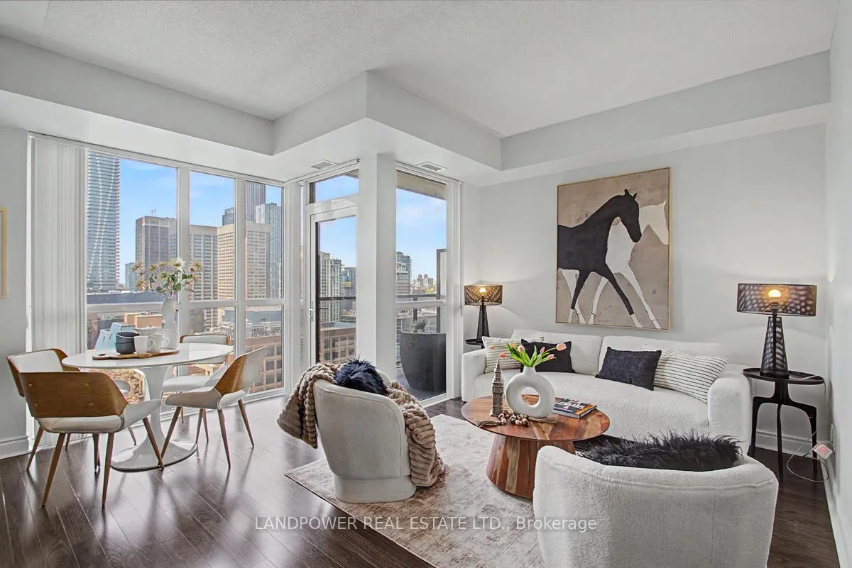 Photo 5 of Unit 2808, 28 Ted Rogers Way, Toronto, Church-Yonge Corridor — HOMEH