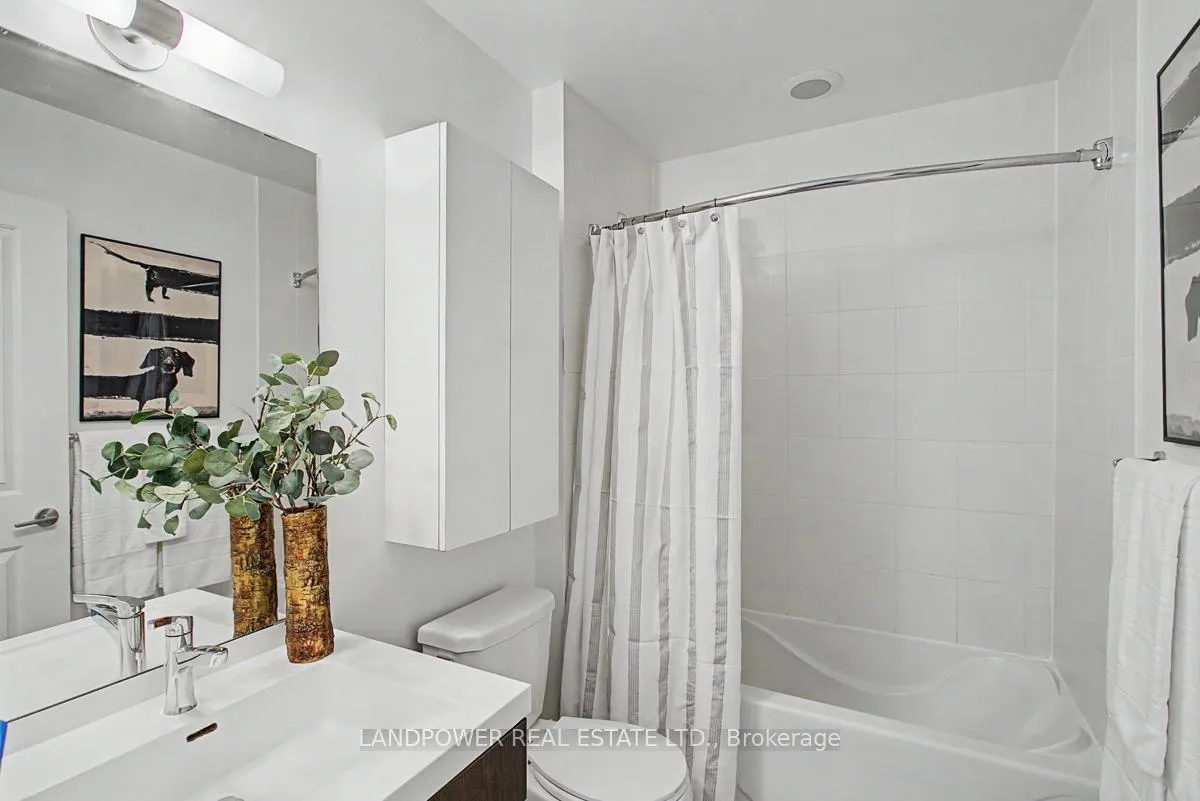 Photo 18 of Unit 2808, 28 Ted Rogers Way, Toronto, Church-Yonge Corridor — HOMEH