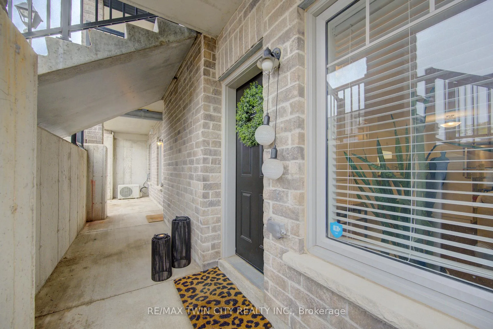 Photo 2 of Unit 36, 1989 Ottawa Street S, Kitchener — HOMEH
