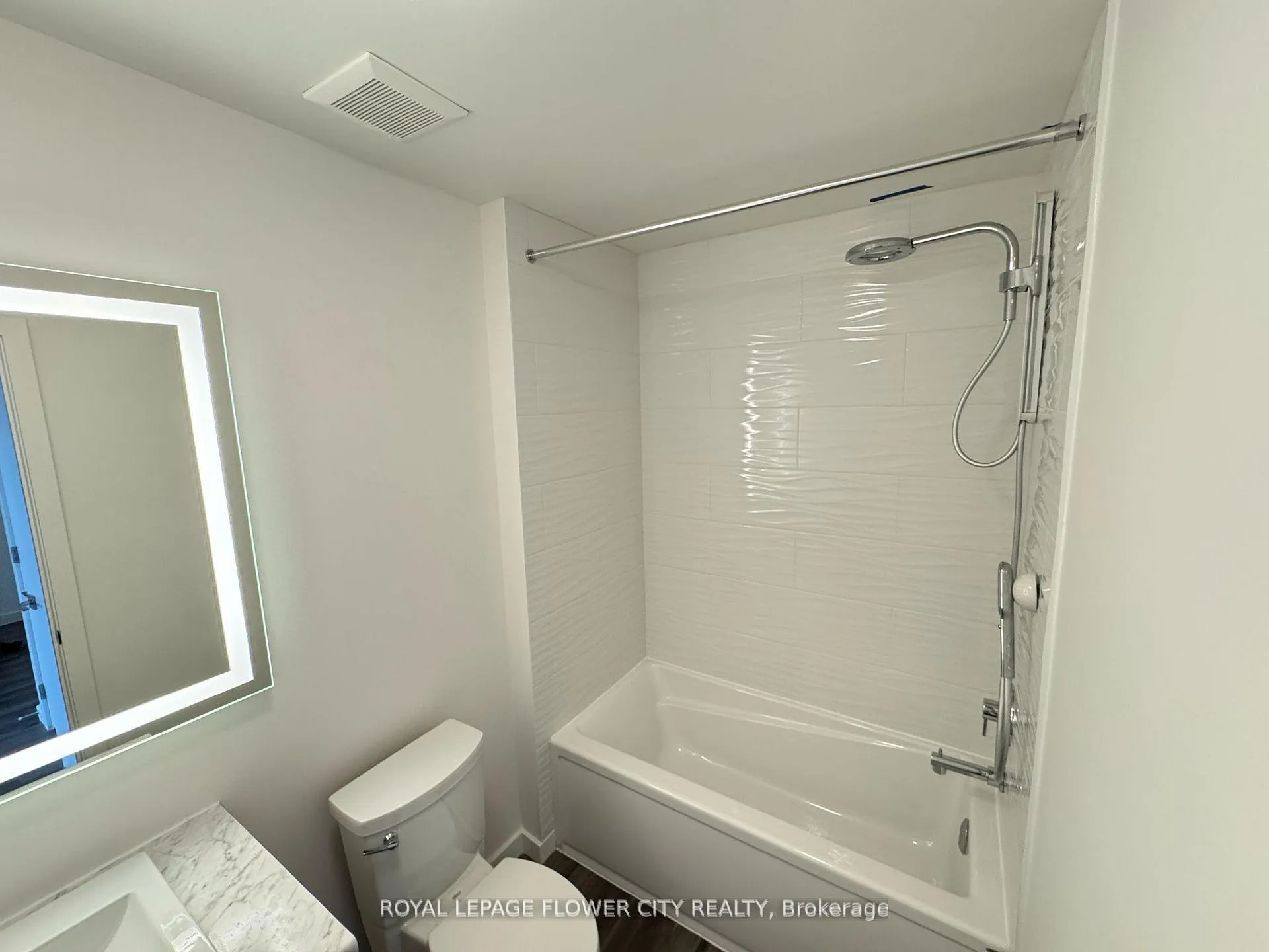 Photo 13 of 9 Rainwater Lane, Barrie, Holly — HOMEH