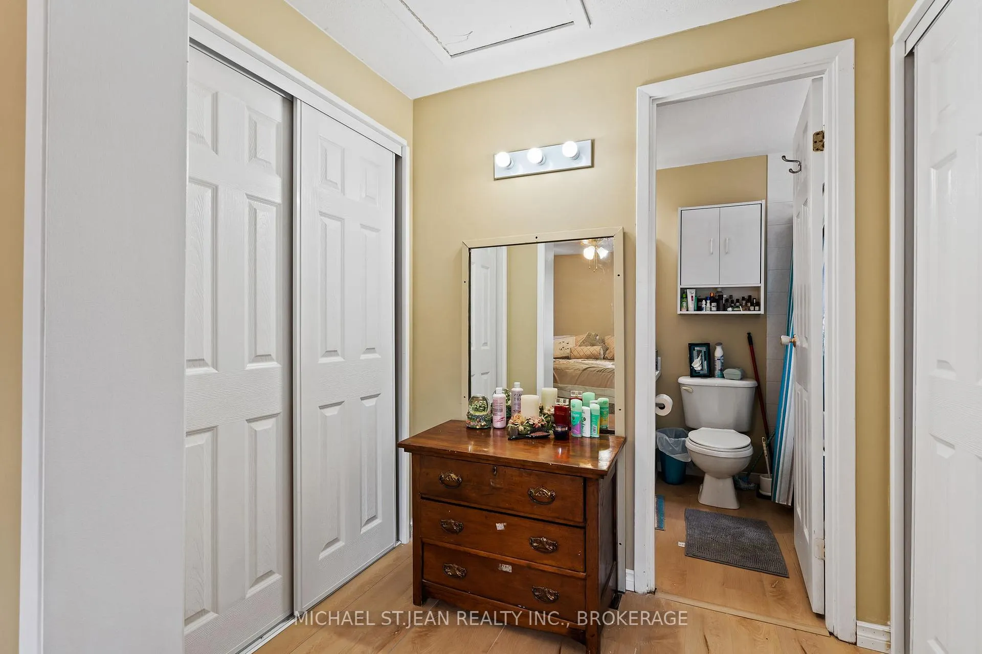 Photo 15 of 8164 Catalina Street, Niagara Falls, West Wood — HOMEH