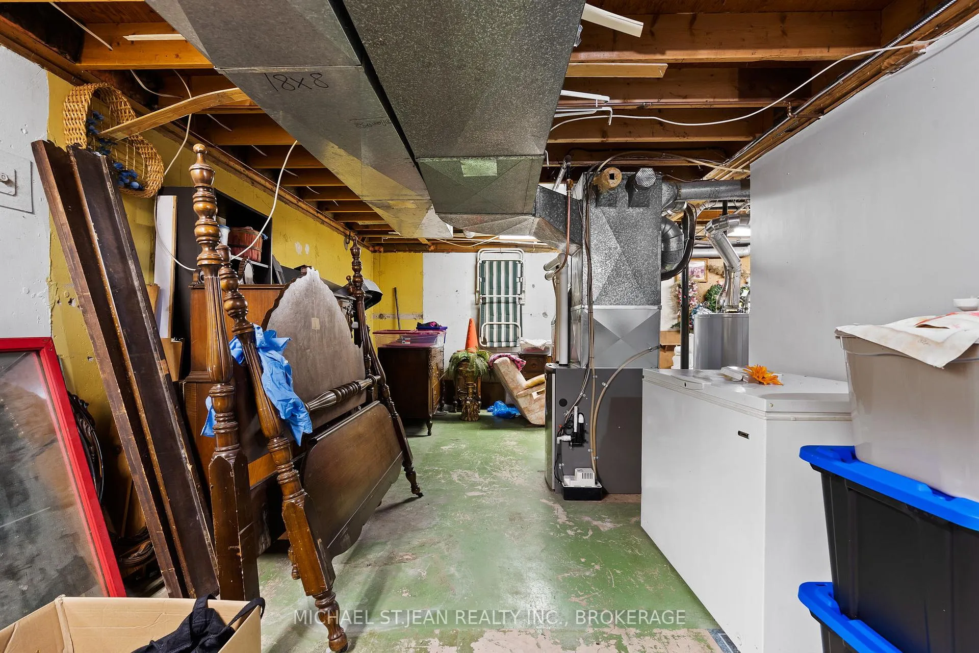Photo 23 of 8164 Catalina Street, Niagara Falls, West Wood — HOMEH