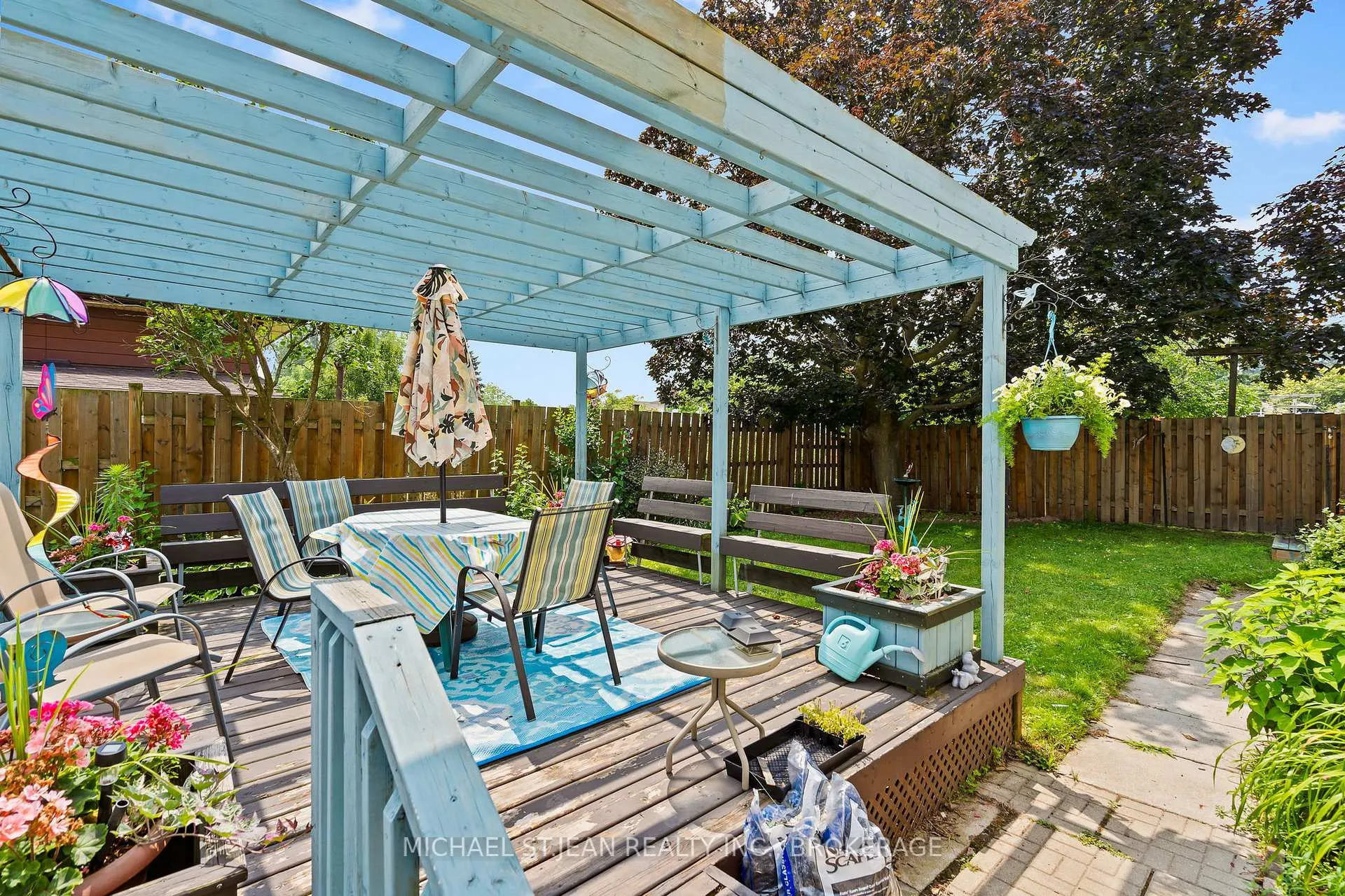 Photo 28 of 8164 Catalina Street, Niagara Falls, West Wood — HOMEH