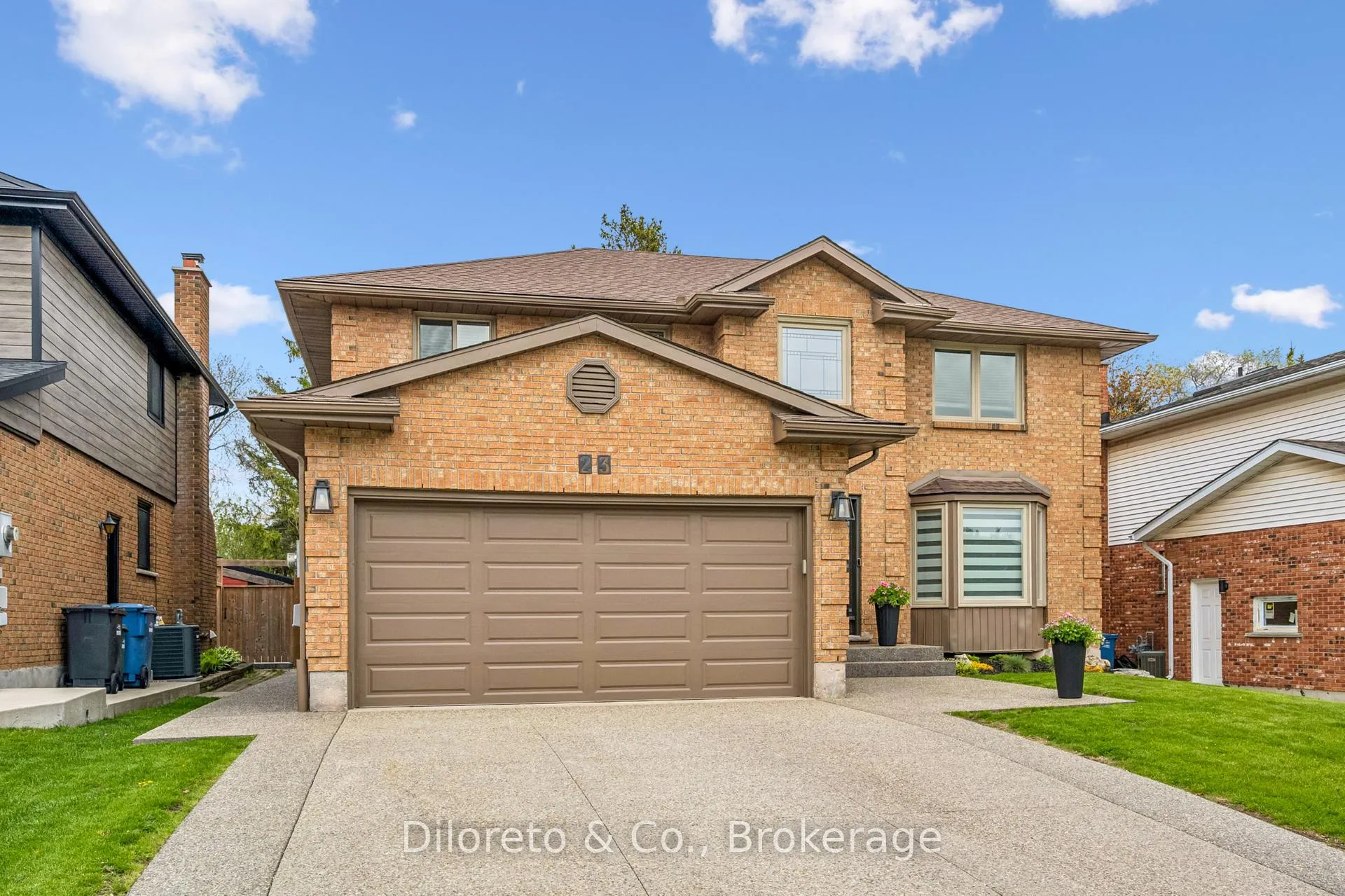 Photo 3 of 23 Old Colony Trail, Guelph, Kortright Hills — HOMEH