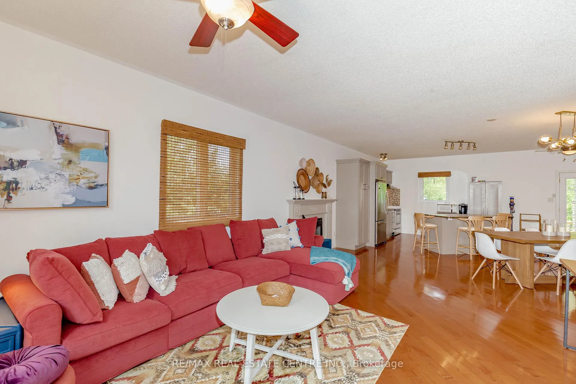 Photo 6 of 1102 Siesta Drive, Tiny, Rural Tiny — HOMEH