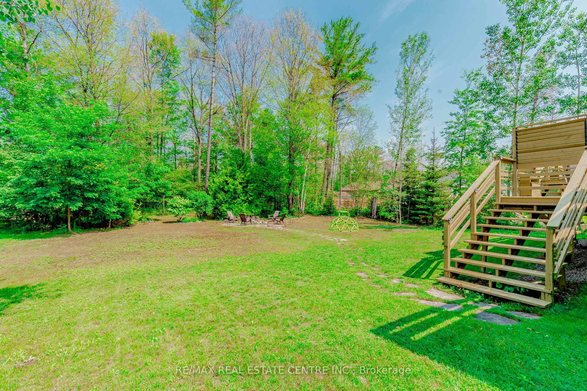 Photo 31 of 1102 Siesta Drive, Tiny, Rural Tiny — HOMEH
