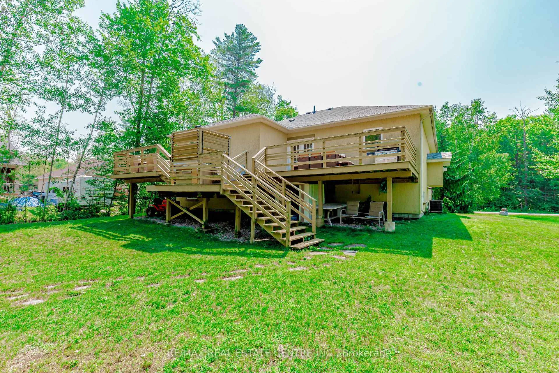 Photo 32 of 1102 Siesta Drive, Tiny, Rural Tiny — HOMEH