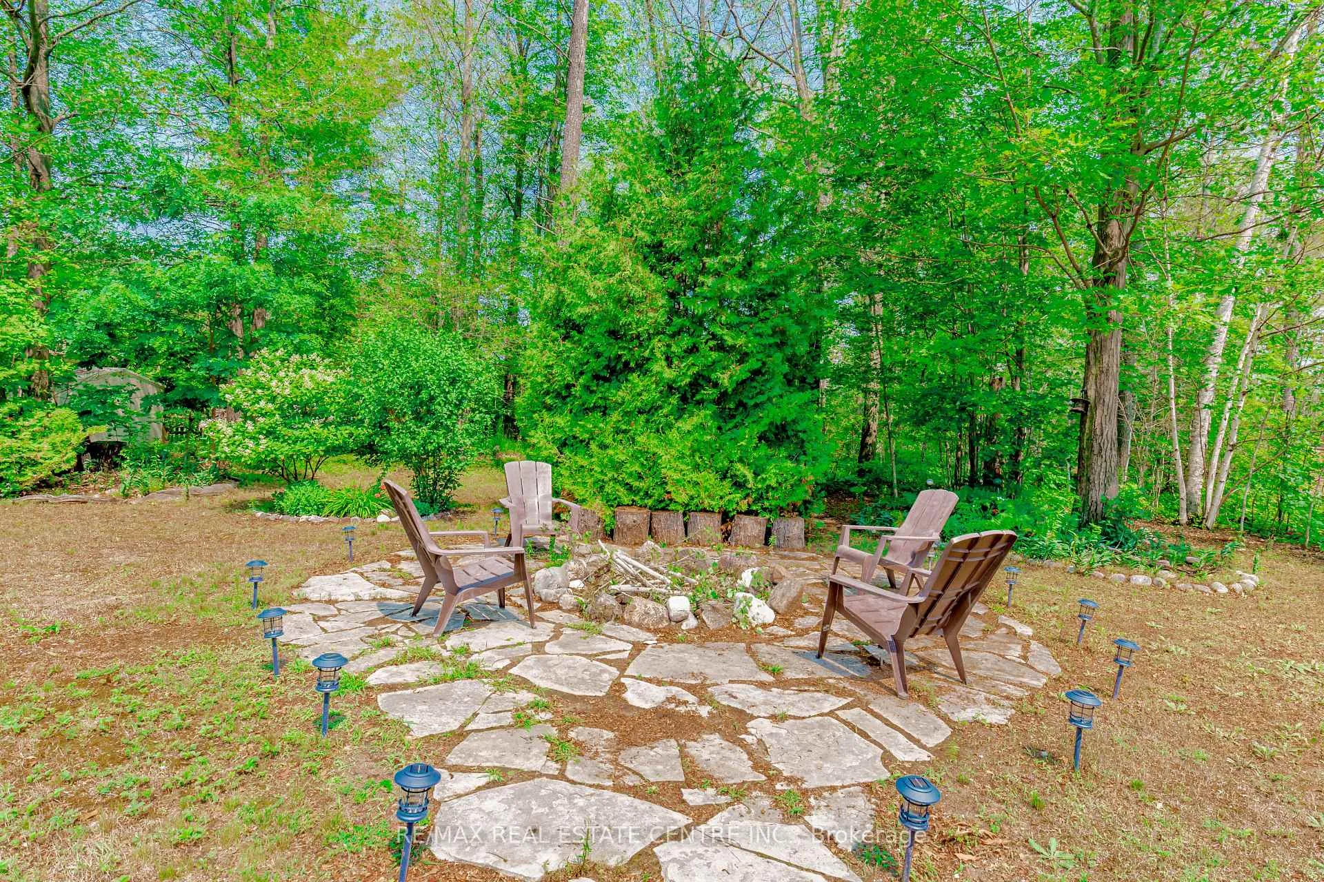 Photo 34 of 1102 Siesta Drive, Tiny, Rural Tiny — HOMEH
