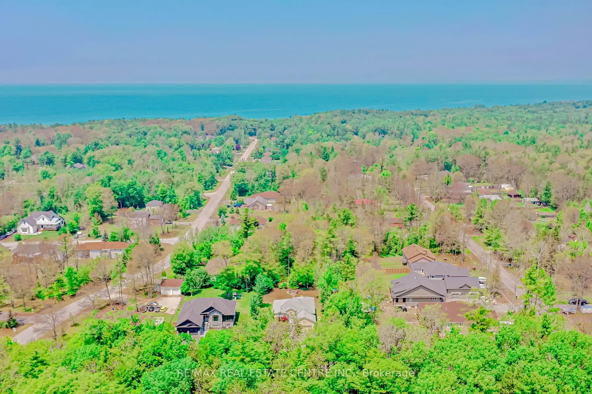 Photo 37 of 1102 Siesta Drive, Tiny, Rural Tiny — HOMEH