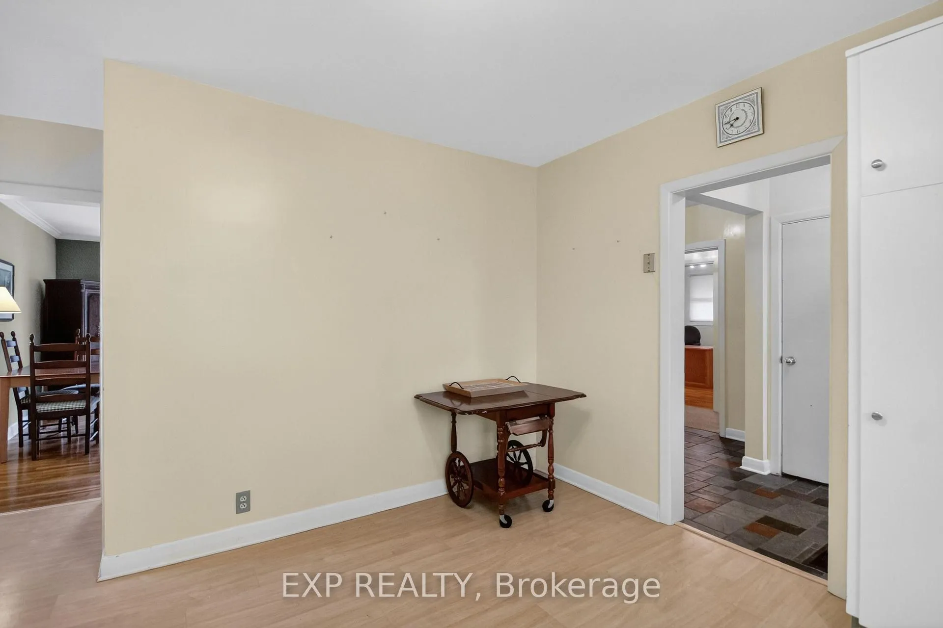 Photo 10 of 632 Chadburn Avenue, Ottawa, Riverview Park — HOMEH