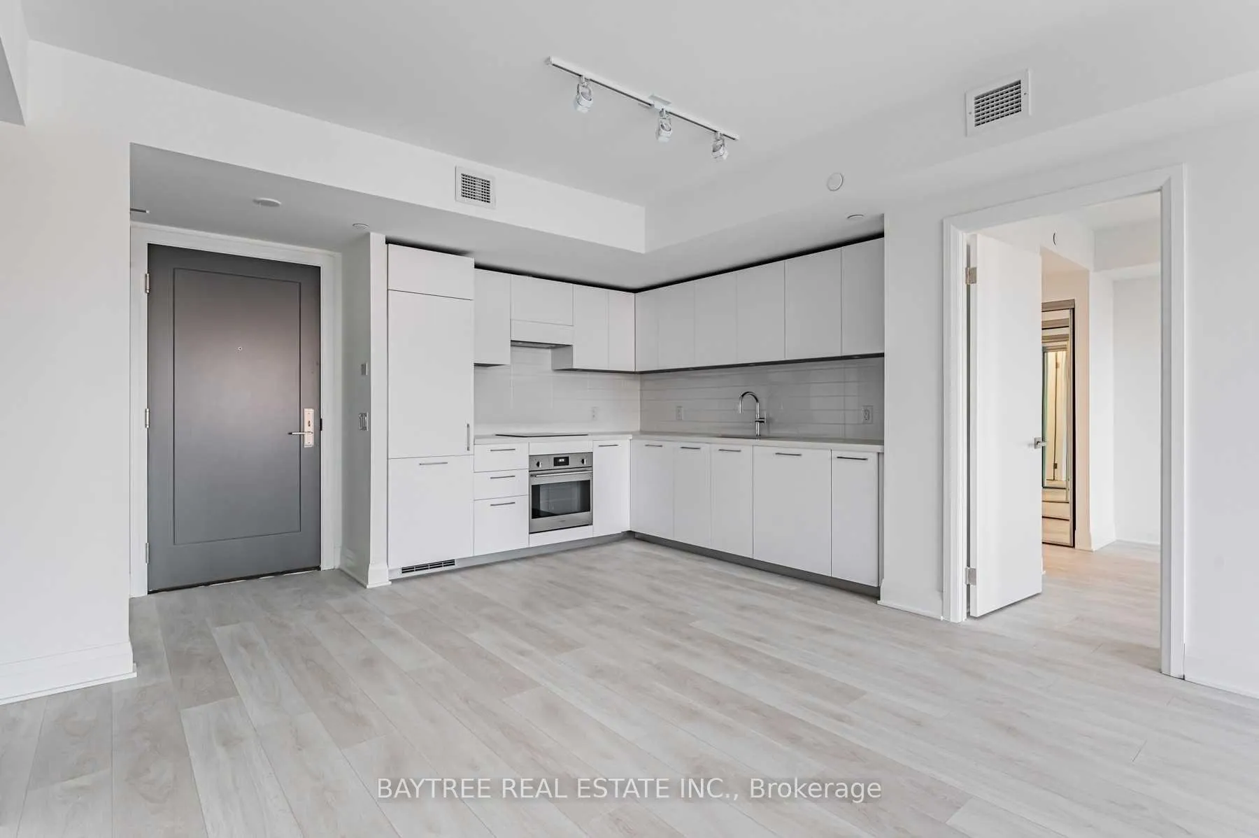 Photo 3 of Unit 323, 33 Frederick Todd Way, Toronto, Thorncliffe Park — HOMEH