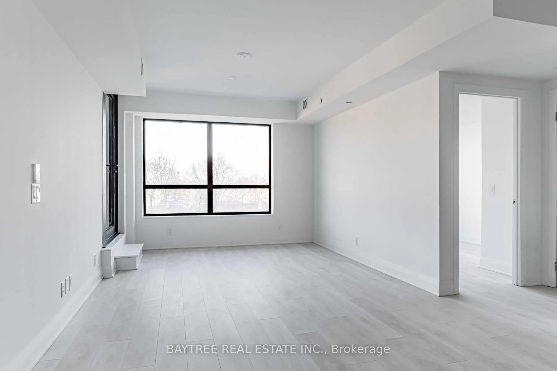 Photo 8 of Unit 323, 33 Frederick Todd Way, Toronto, Thorncliffe Park — HOMEH