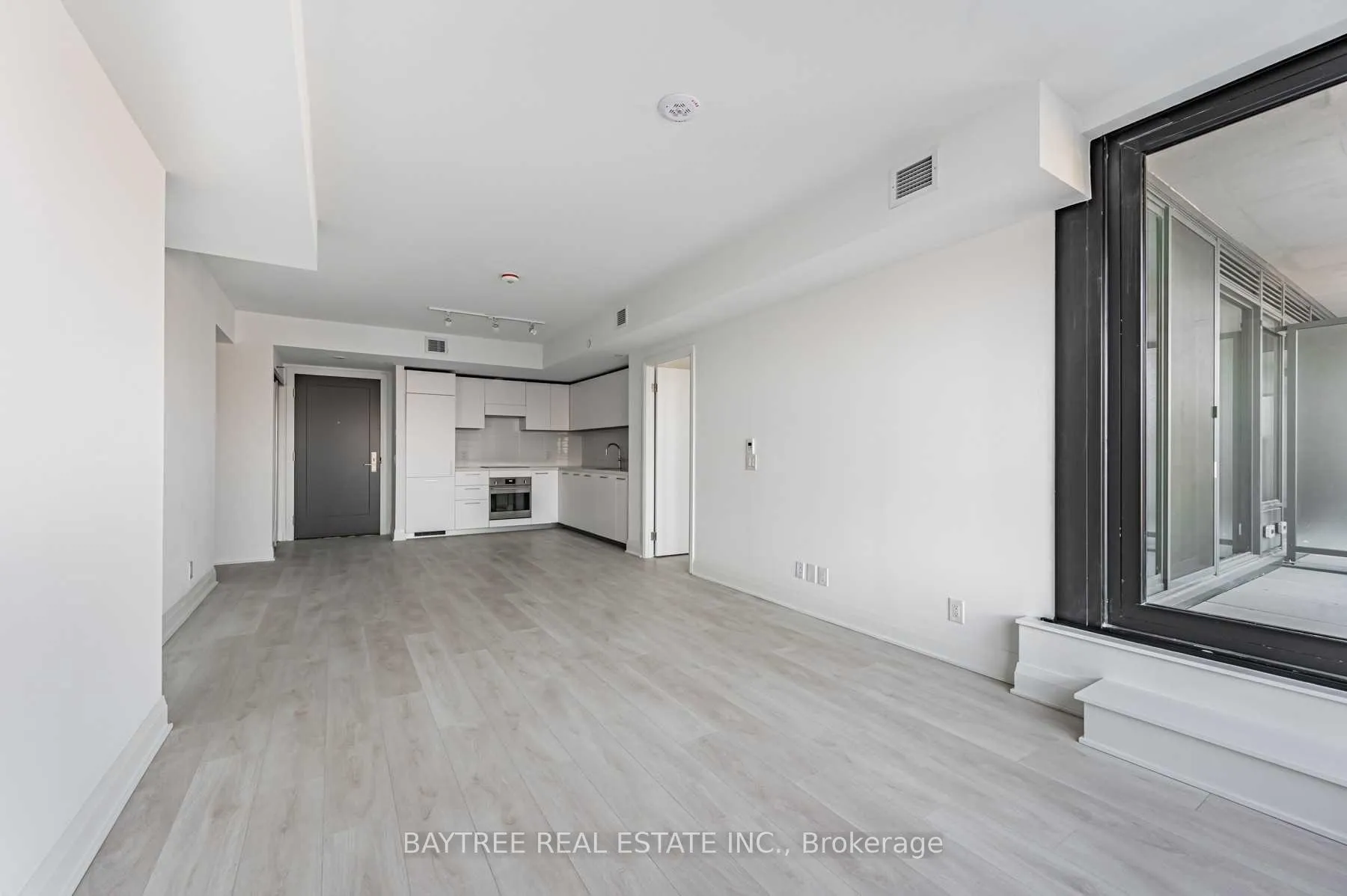 Photo 10 of Unit 323, 33 Frederick Todd Way, Toronto, Thorncliffe Park — HOMEH