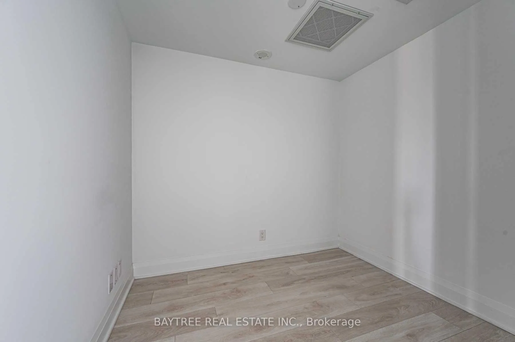 Photo 13 of Unit 323, 33 Frederick Todd Way, Toronto, Thorncliffe Park — HOMEH