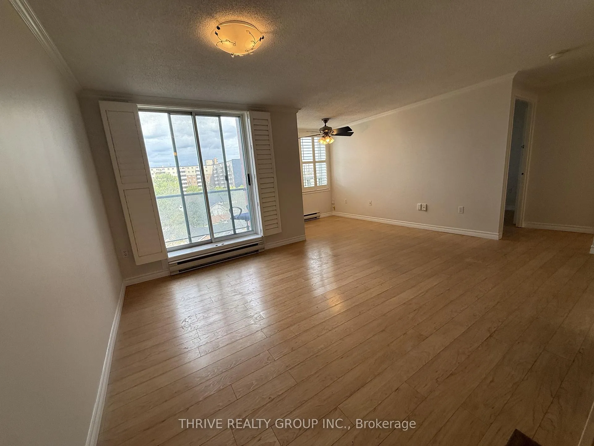 Photo 5 of Unit 706, 76 Baseline Road W, London, South E — HOMEH