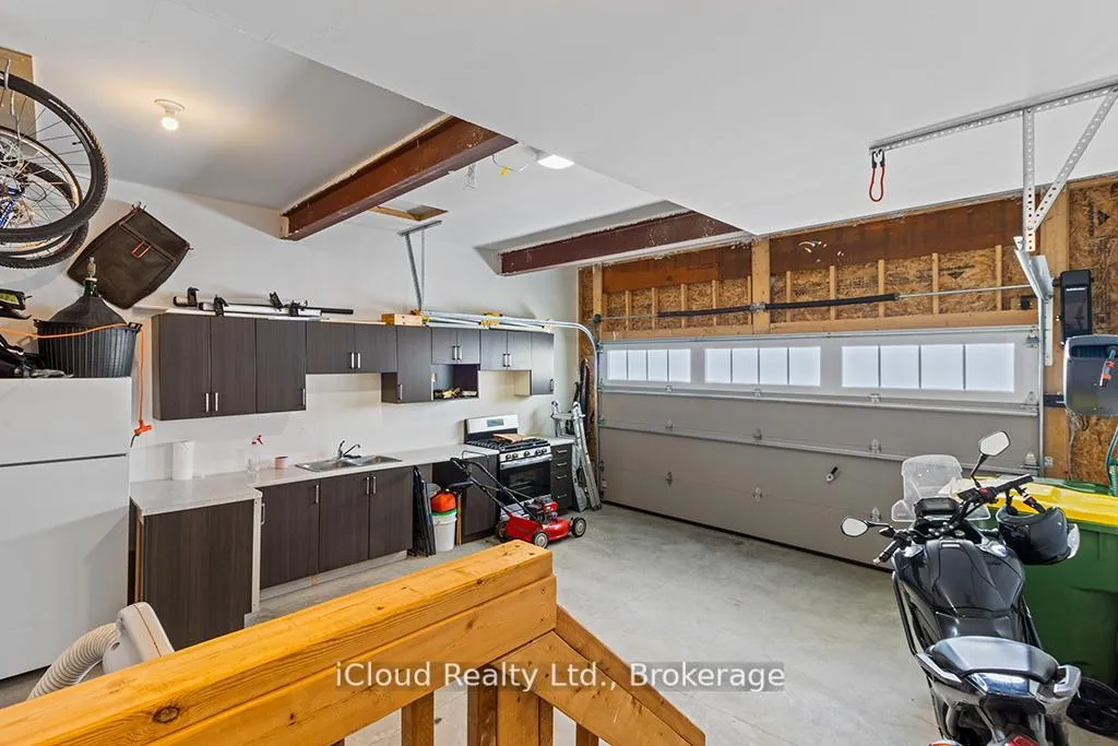 Photo 18 of 120 Stonebrook Way, Grey Highlands — HOMEH