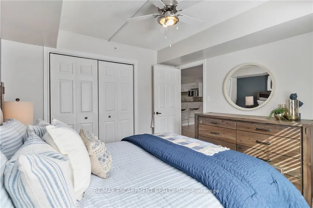 Photo 25 of Unit 110, 4015 Kilmer Drive, Burlington, Tansley — HOMEH