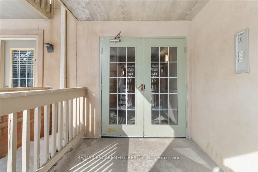 Photo 31 of Unit 110, 4015 Kilmer Drive, Burlington, Tansley — HOMEH