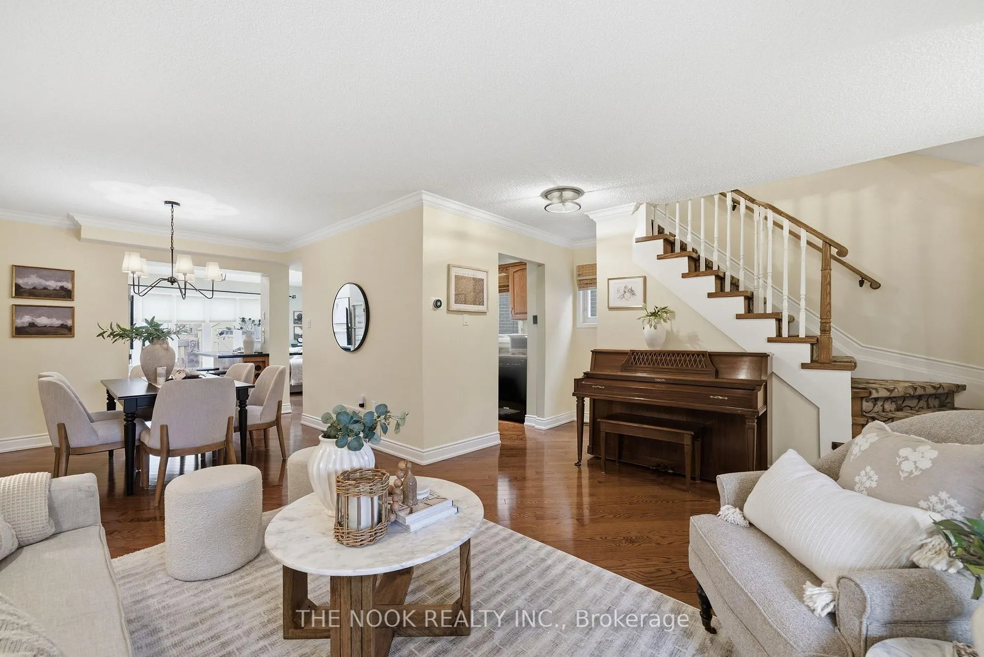 Photo 8 of 7 Brocklesby Crescent, Ajax, Central West — HOMEH