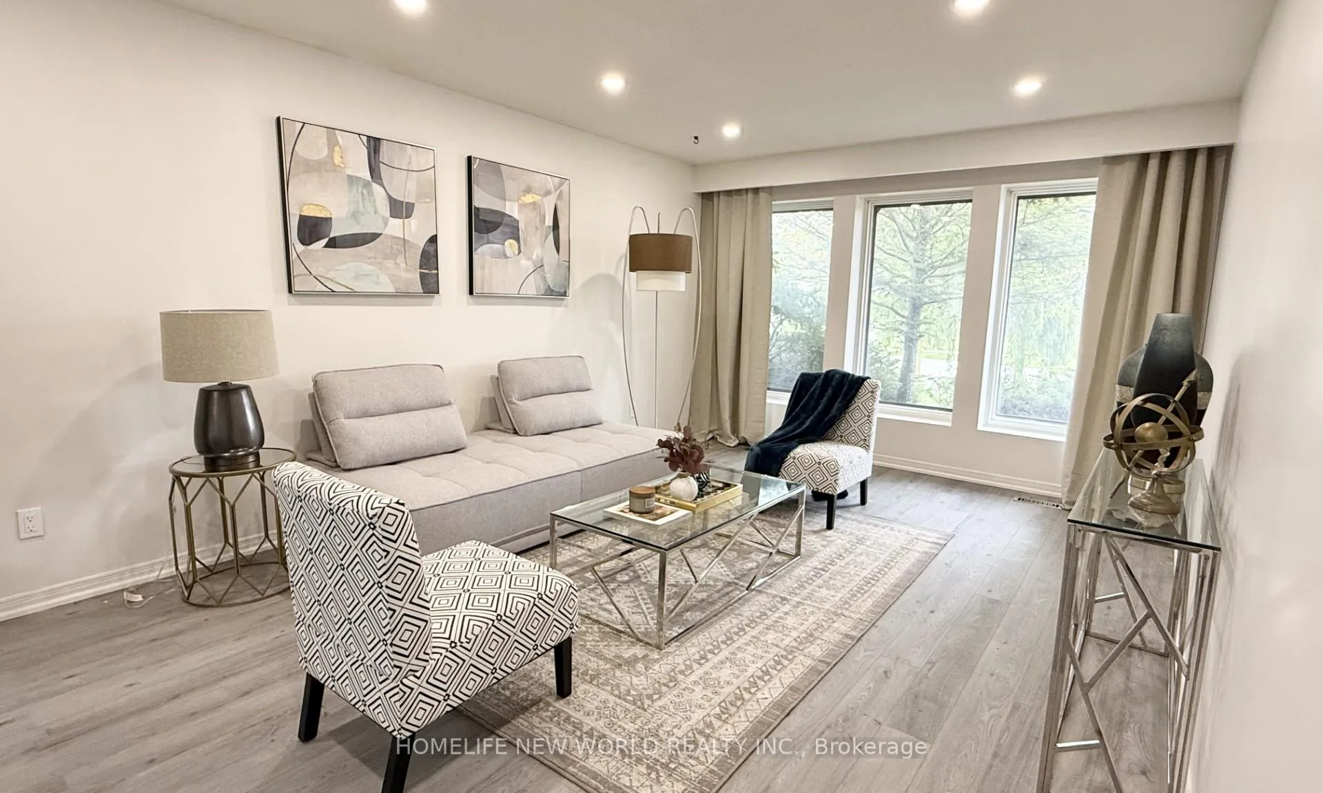 Photo 3 of 93 Willowbrook Road, Markham, Aileen-Willowbrook — HOMEH