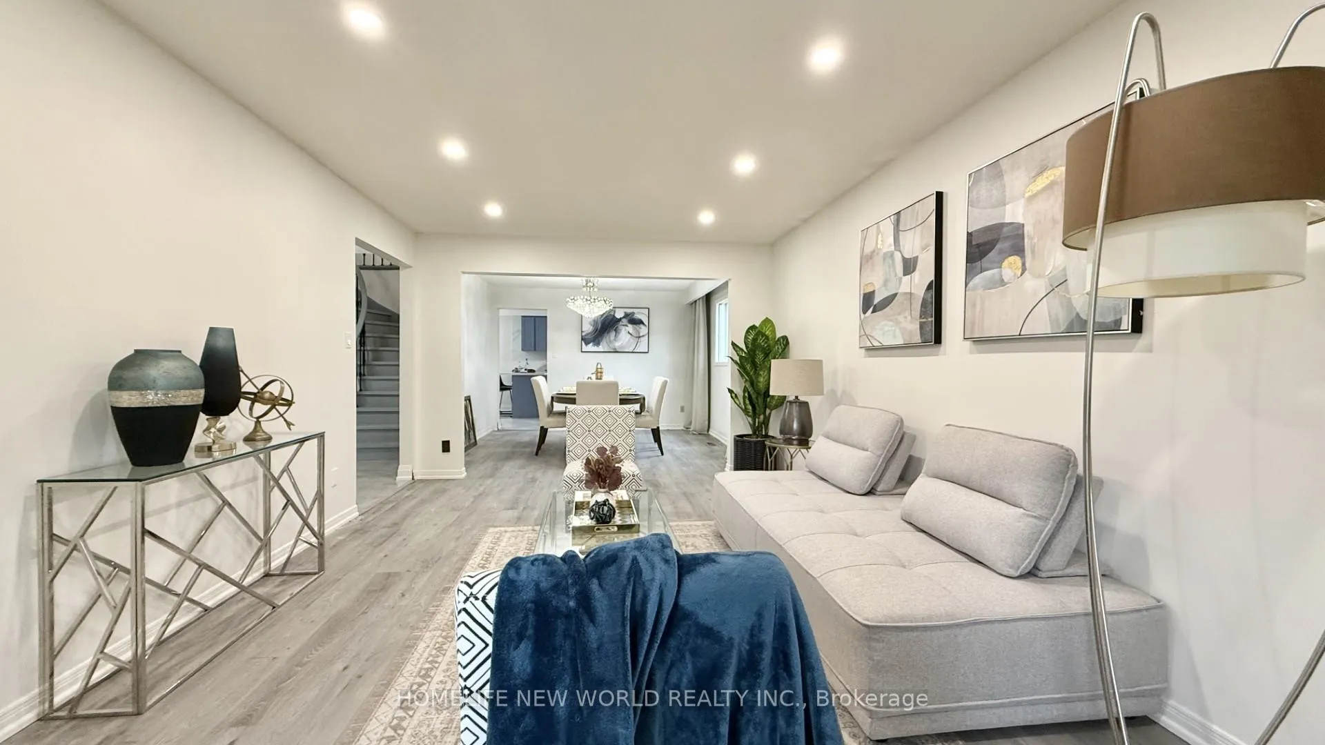 Photo 5 of 93 Willowbrook Road, Markham, Aileen-Willowbrook — HOMEH