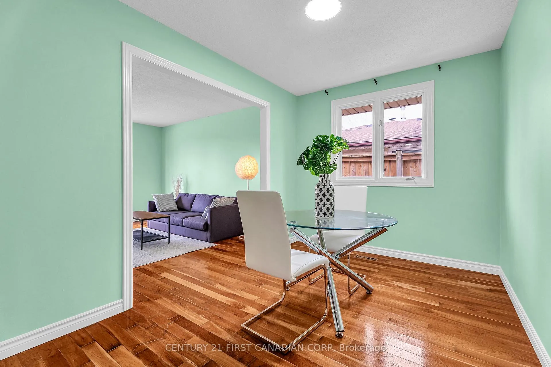 Photo 9 of 24 Blanchard Crescent, London, North I — HOMEH
