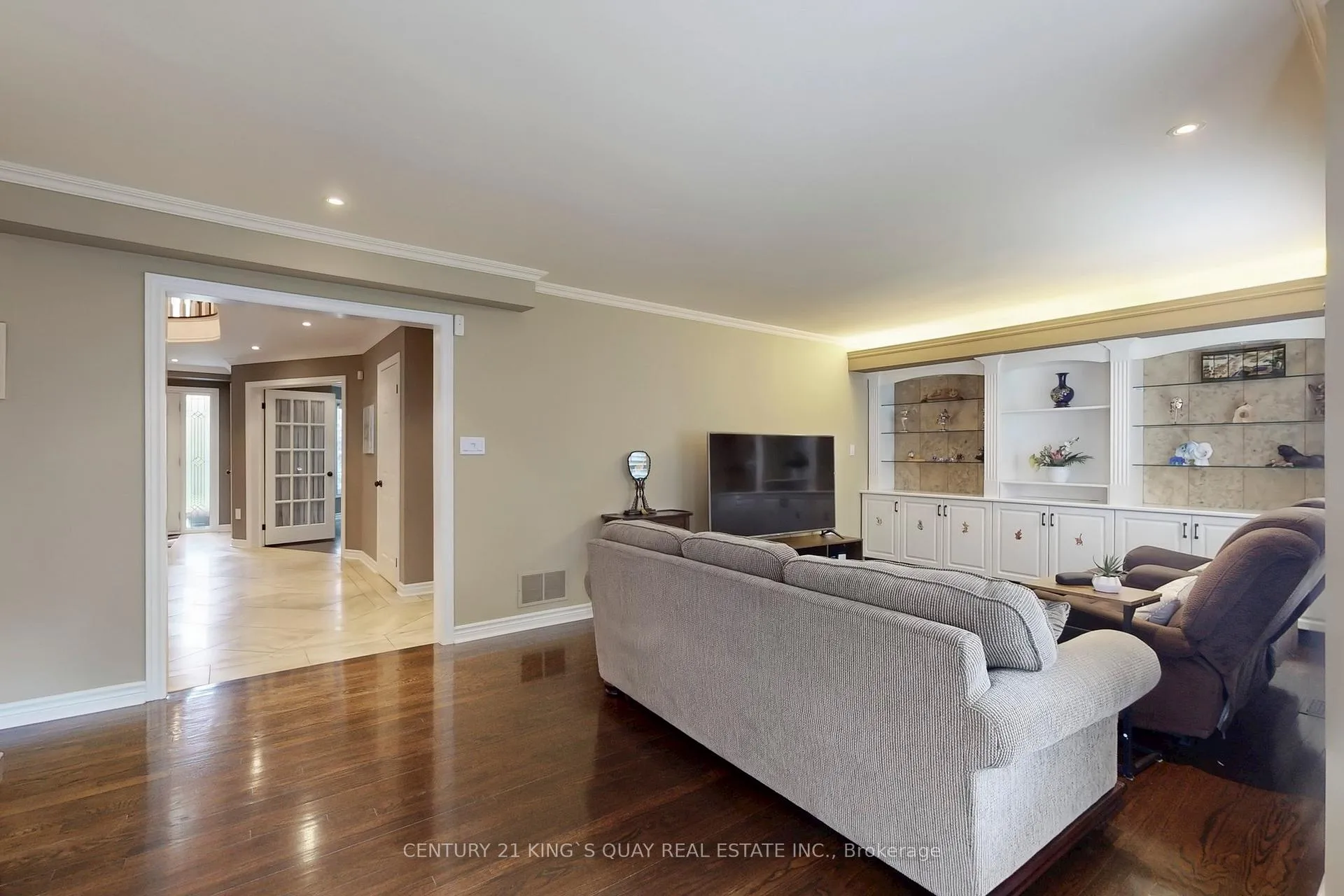 Photo 16 of 110 Crawford Crescent, Milton, Campbellville — HOMEH