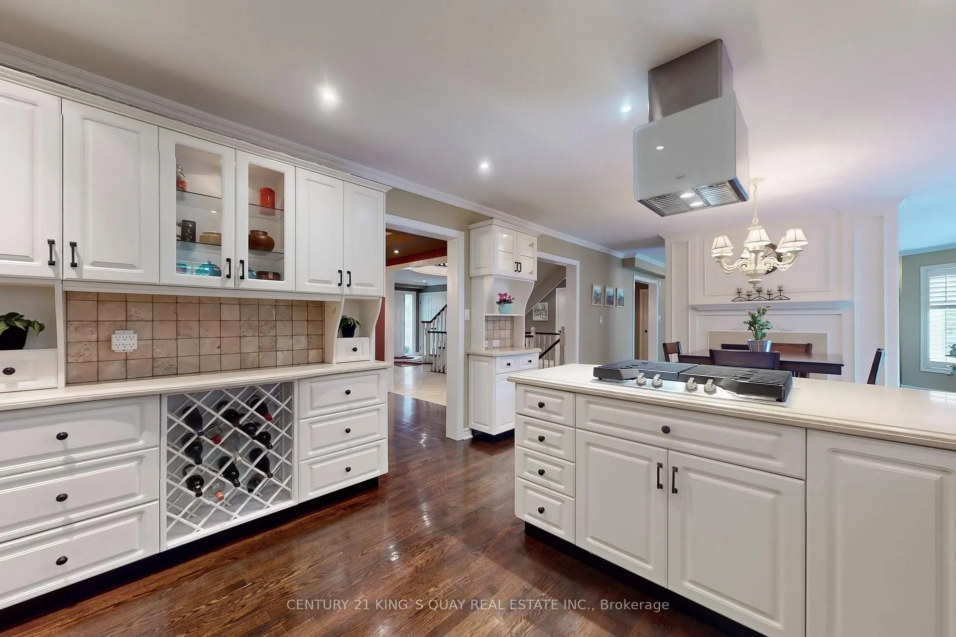 Photo 10 of 110 Crawford Crescent, Milton, Campbellville — HOMEH