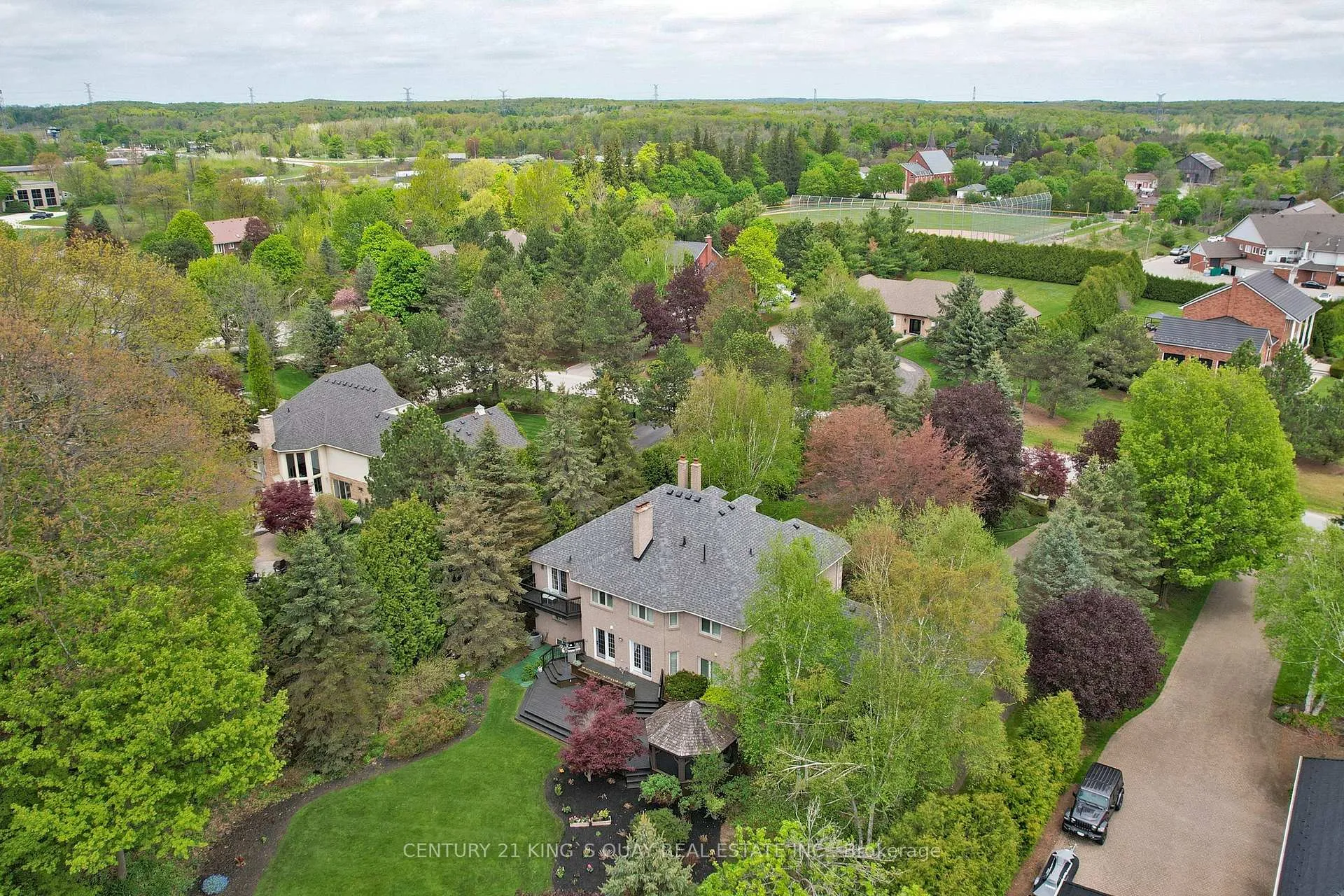 Photo 47 of 110 Crawford Crescent, Milton, Campbellville — HOMEH