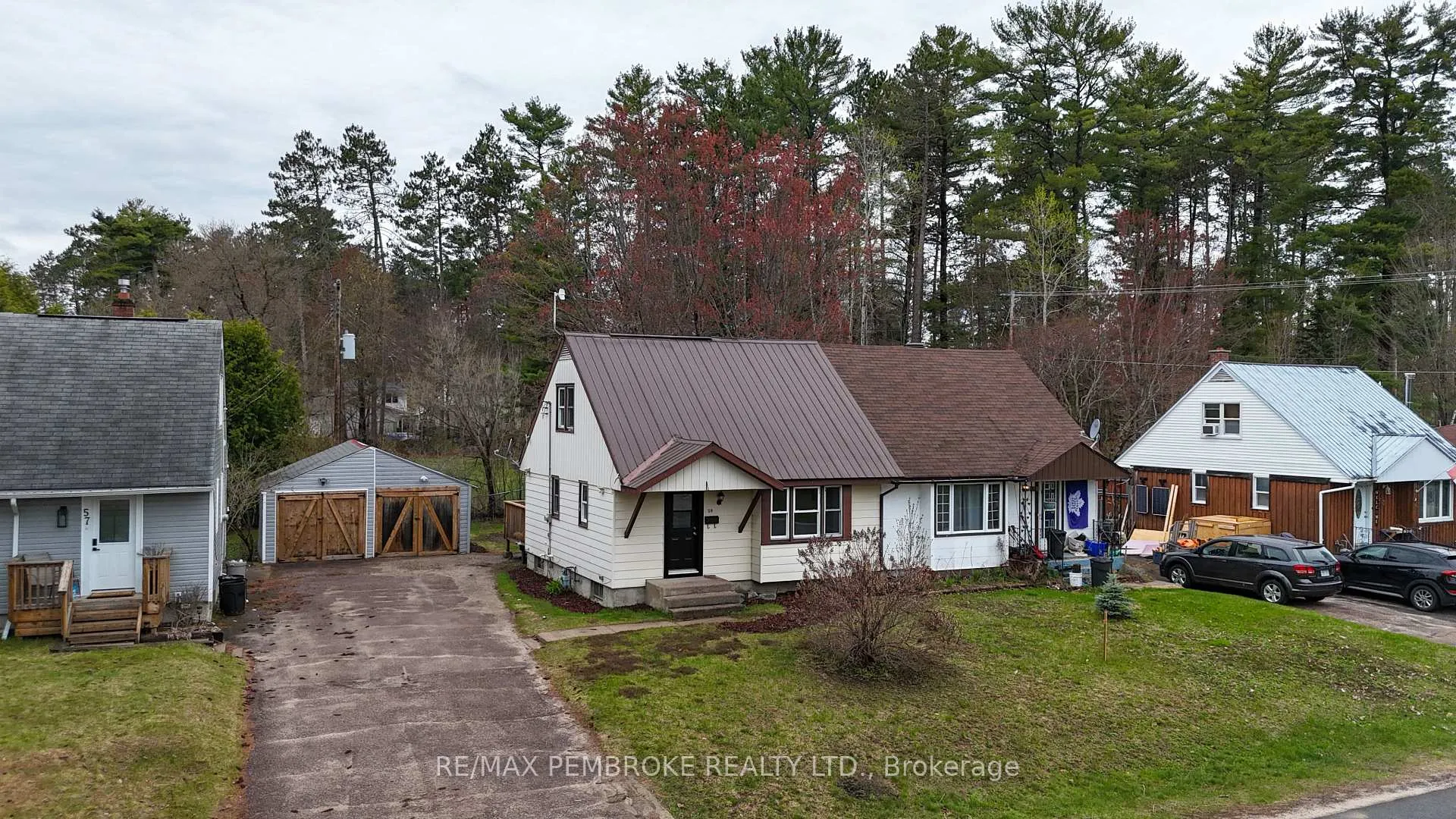 Photo 1 of 59 Rutherford Avenue, Deep River — HOMEH