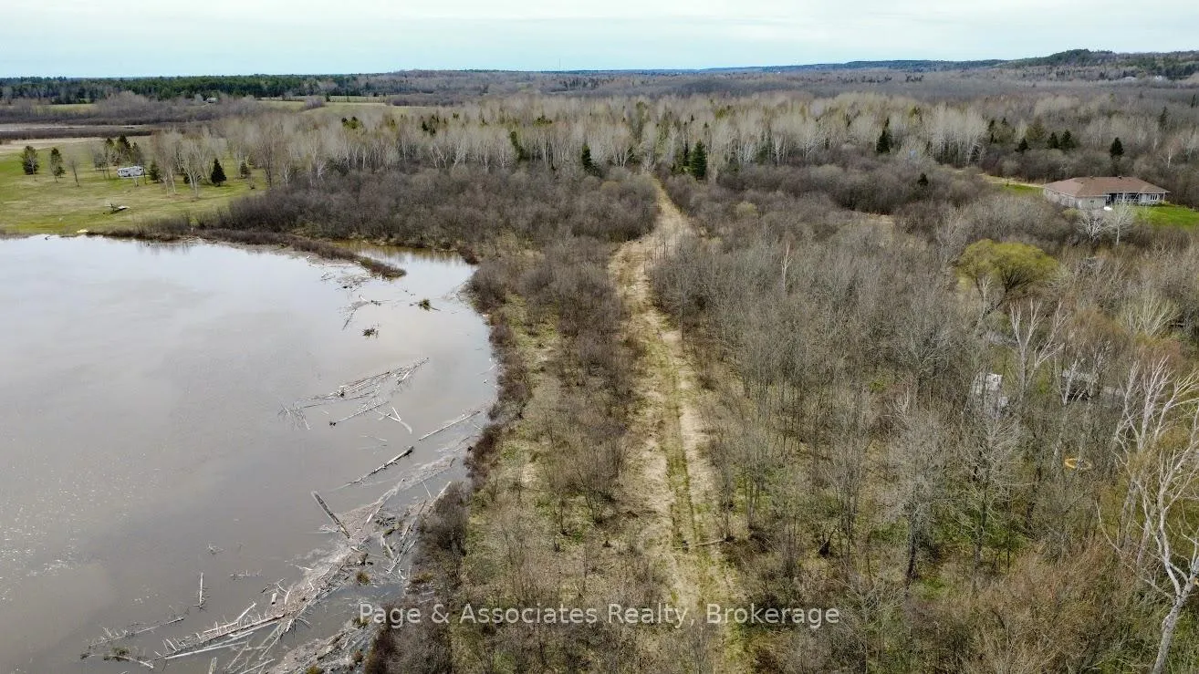Photo 12 of 44 De L'Etang Road, West Nipissing, Sturgeon Falls — HOMEH