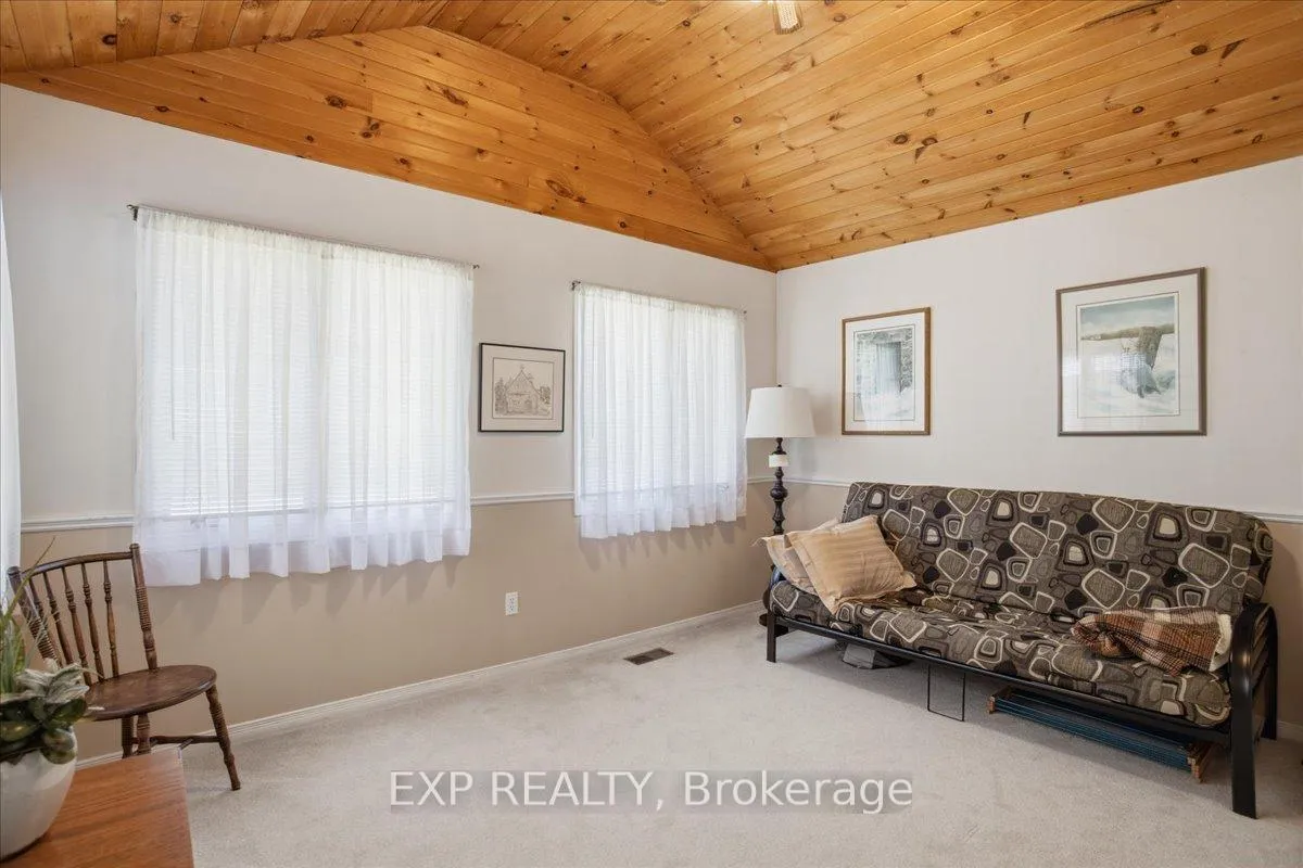 Photo 11 of 69 33rd Street N, Wasaga Beach — HOMEH