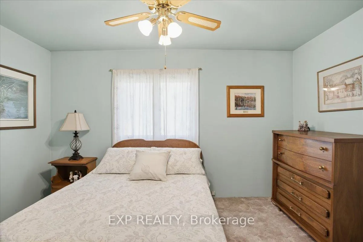 Photo 17 of 69 33rd Street N, Wasaga Beach — HOMEH