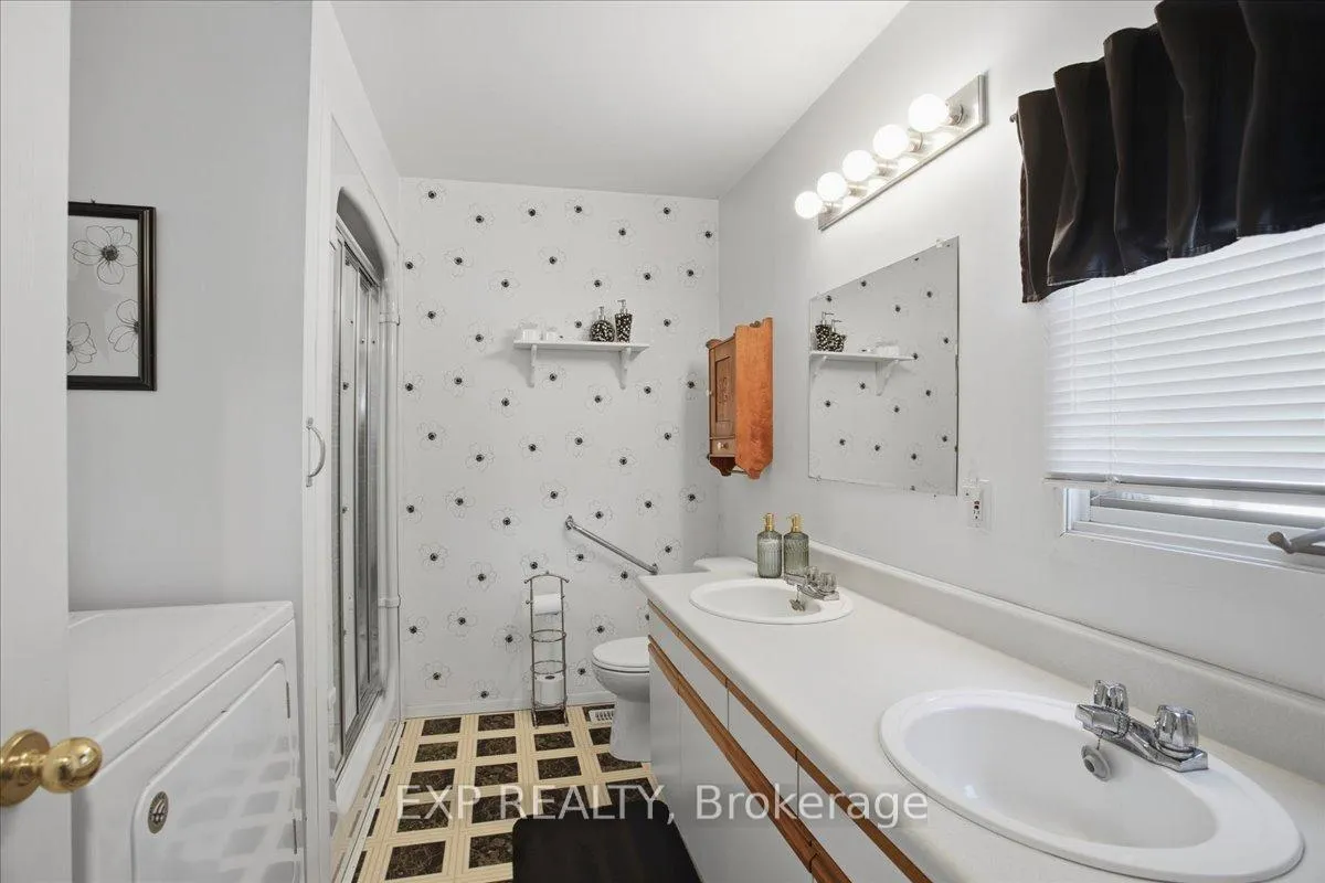 Photo 19 of 69 33rd Street N, Wasaga Beach — HOMEH
