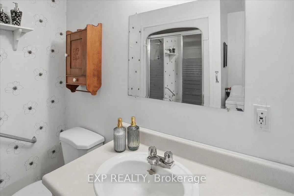 Photo 21 of 69 33rd Street N, Wasaga Beach — HOMEH