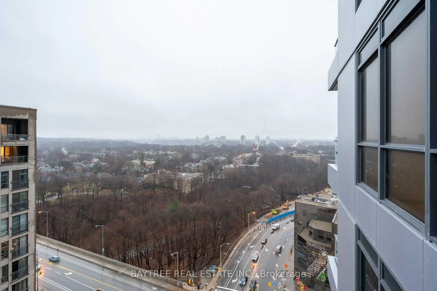 Photo 10 of Unit 2707, 395 Bloor Street E, Toronto, Cabbagetown-South St. James Town — HOMEH