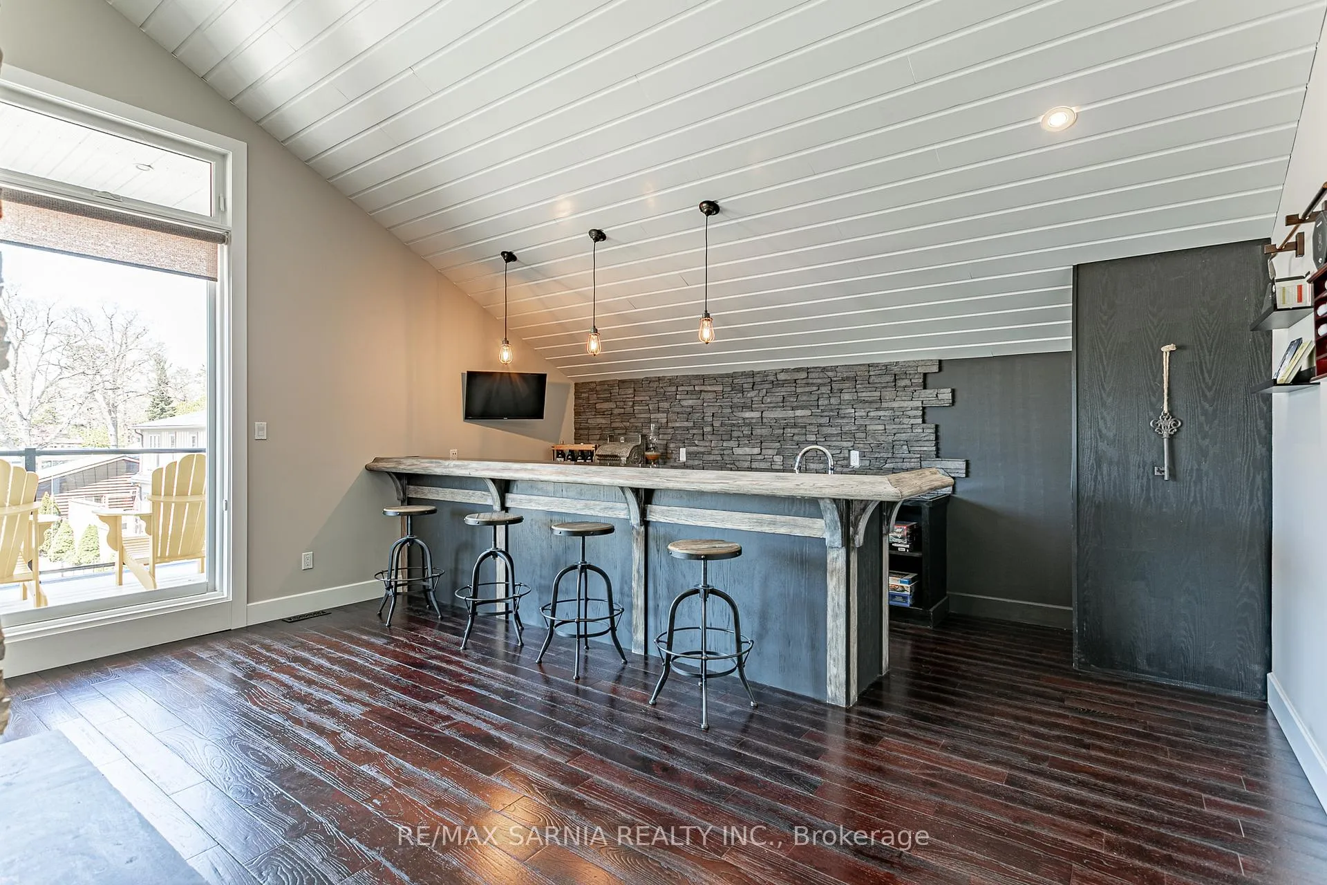 Photo 15 of 18 Centre Street, Lambton Shores, Grand Bend — HOMEH