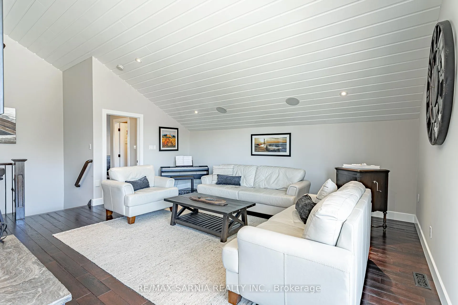 Photo 21 of 18 Centre Street, Lambton Shores, Grand Bend — HOMEH