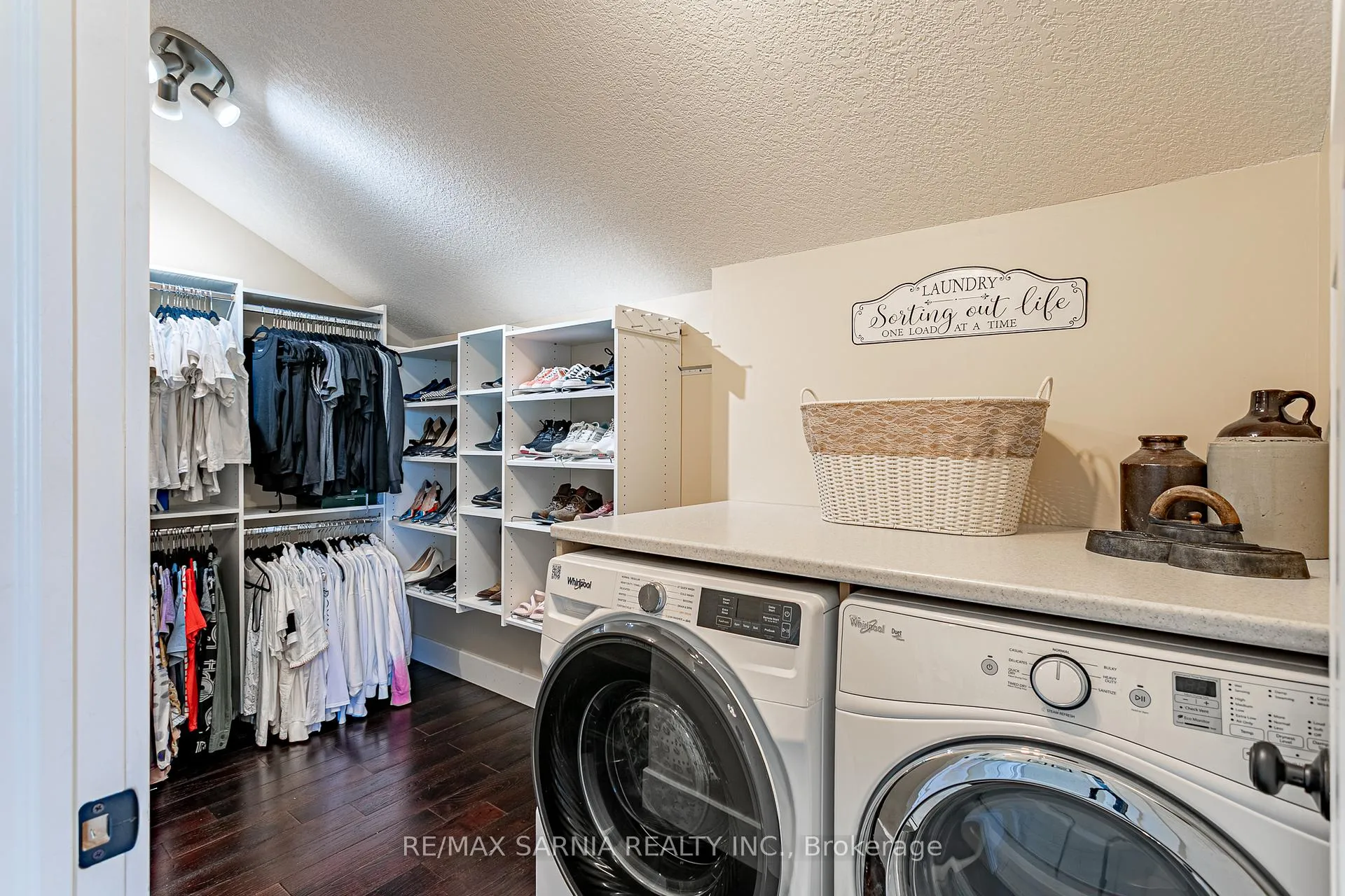 Photo 32 of 18 Centre Street, Lambton Shores, Grand Bend — HOMEH