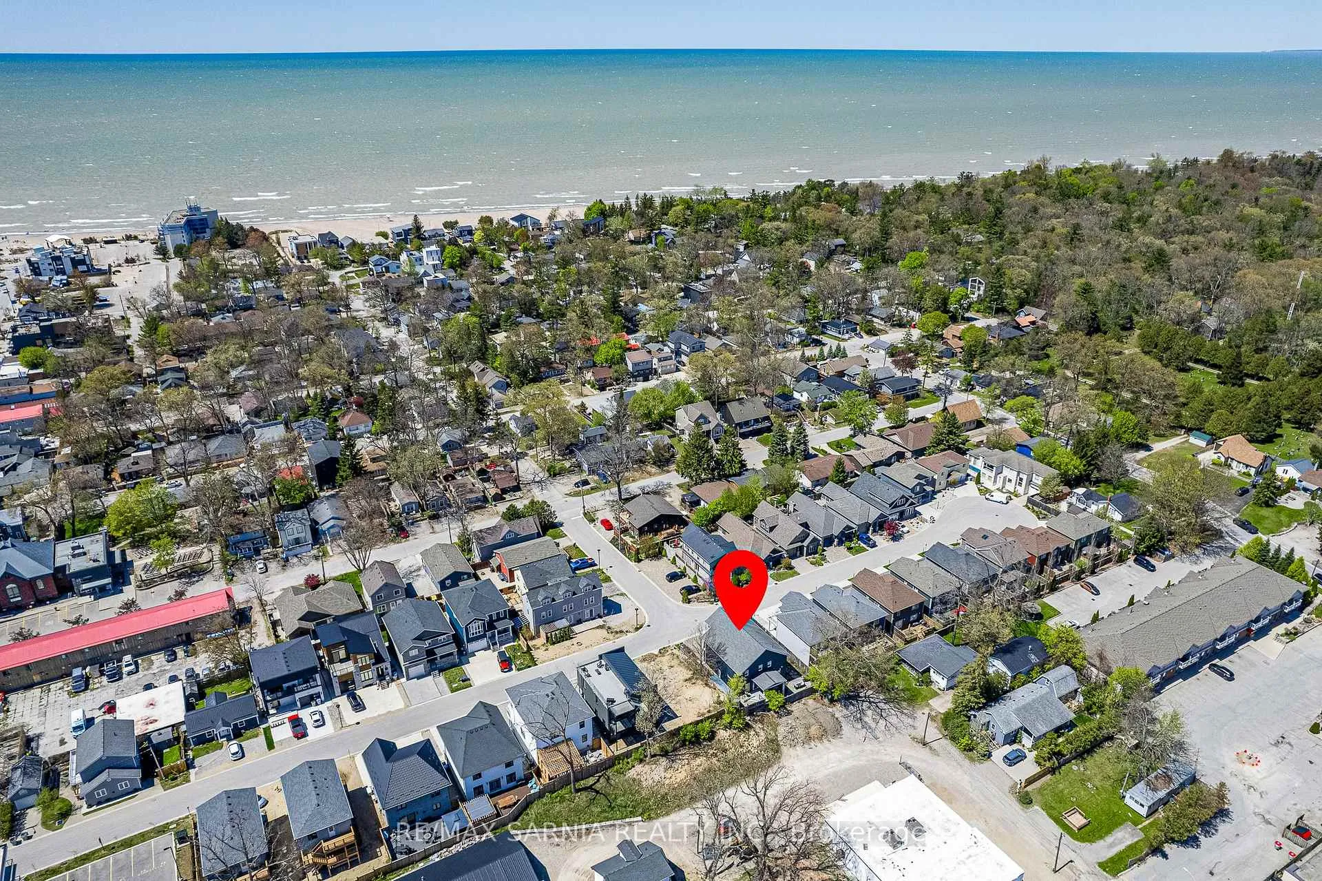 Photo 48 of 18 Centre Street, Lambton Shores, Grand Bend — HOMEH