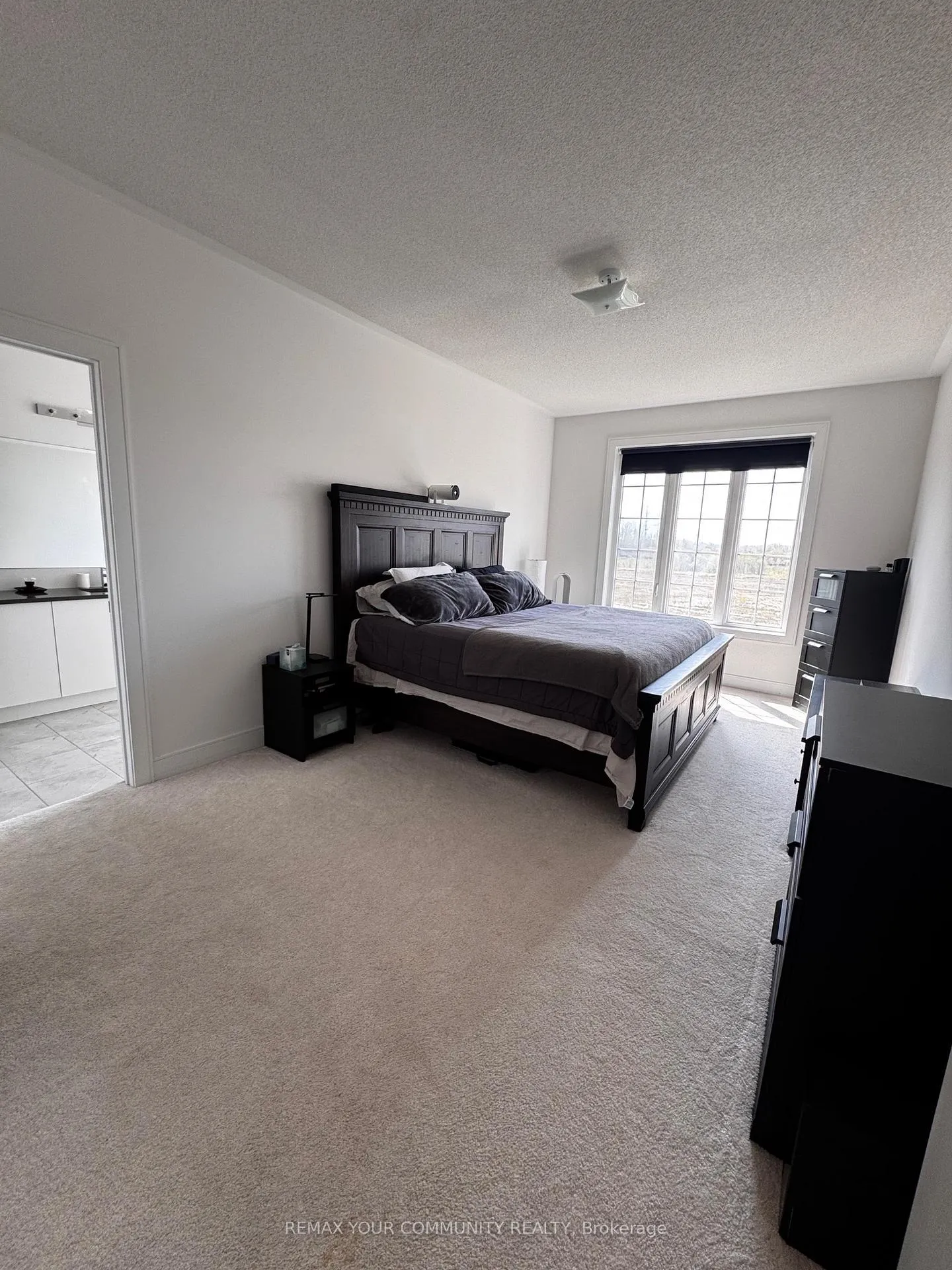 Photo 12 of Unit MAIN, 239 Duncan Street, Clearview, Stayner — HOMEH