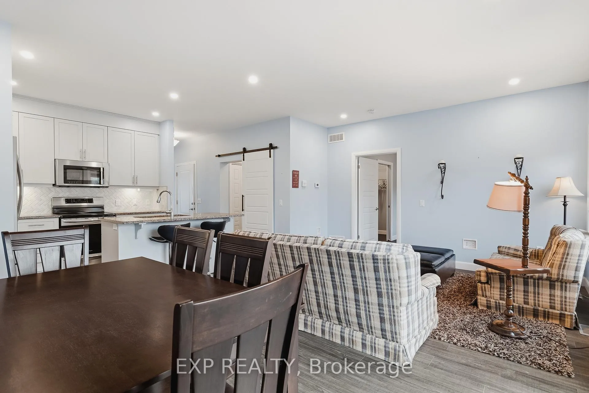 Photo 10 of Unit 18, 24 George Street N, Minto — HOMEH