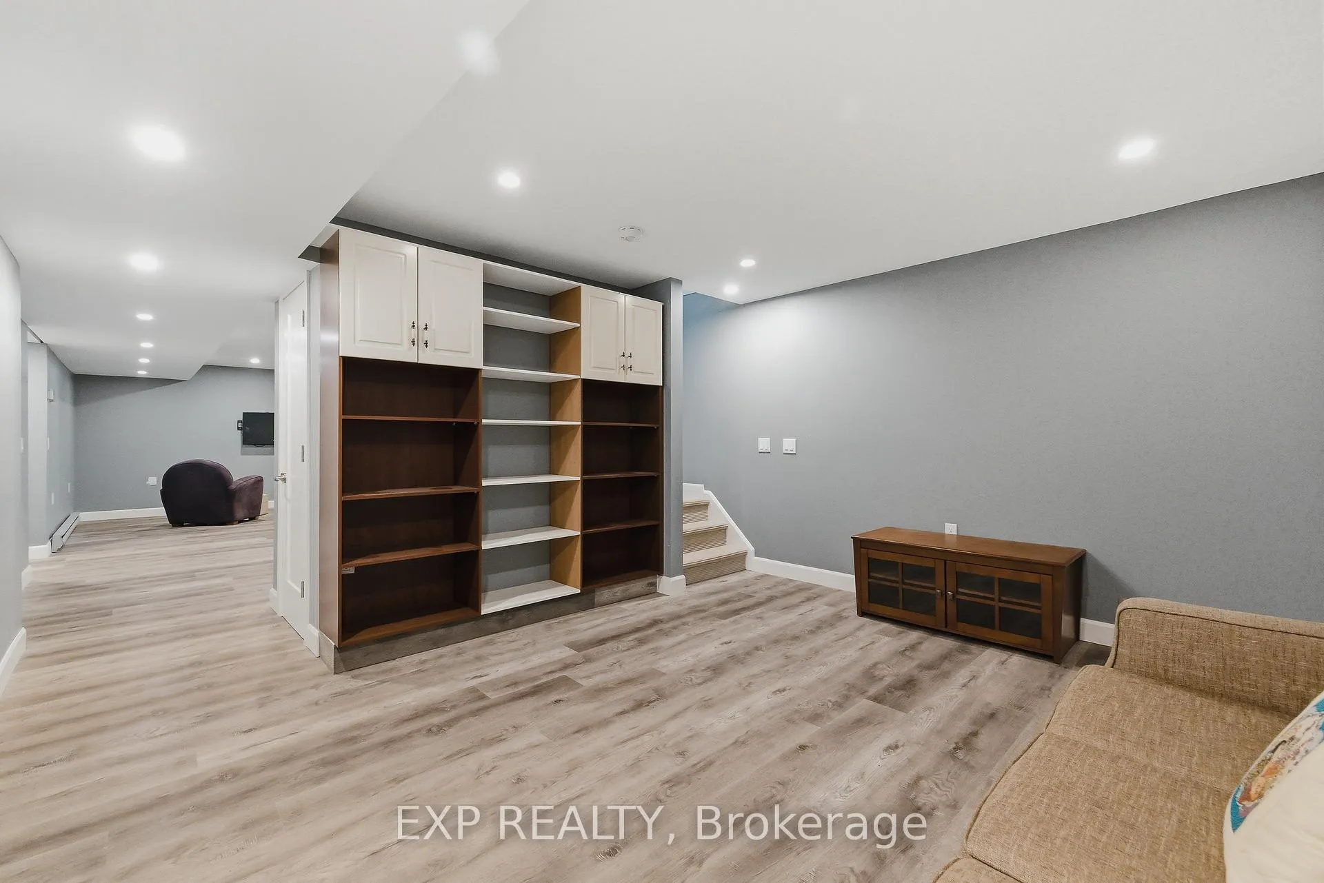Photo 19 of Unit 18, 24 George Street N, Minto — HOMEH