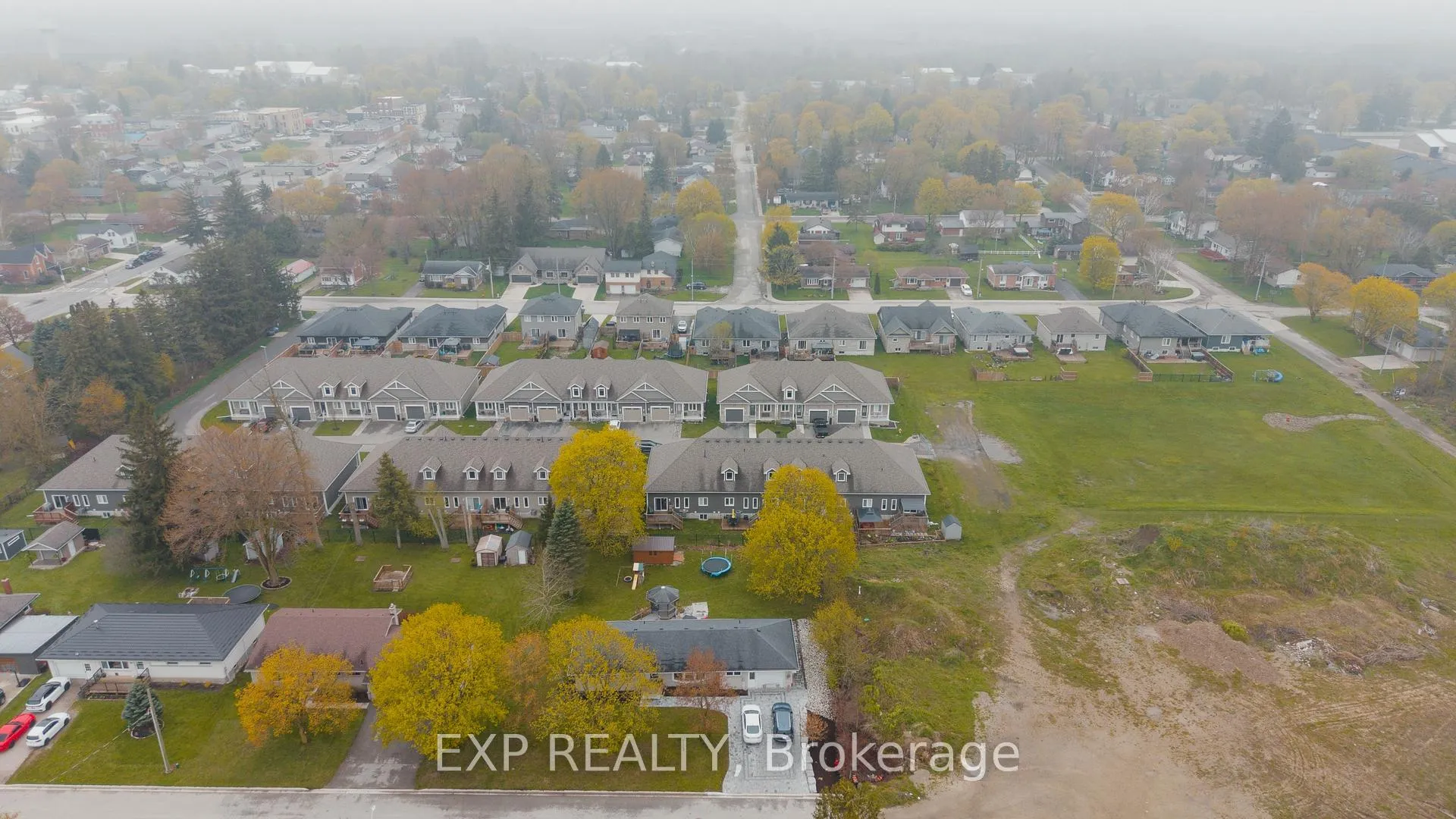 Photo 41 of Unit 18, 24 George Street N, Minto — HOMEH