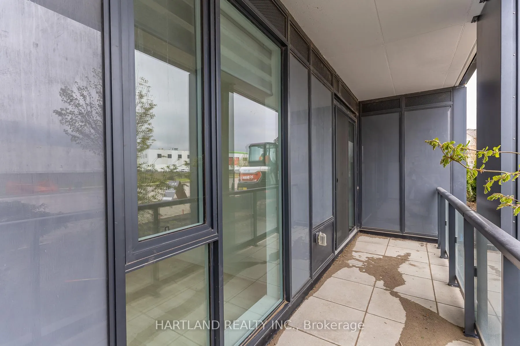 Photo 14 of Unit 107, 4878 Powers Common, Burlington, Alton — HOMEH