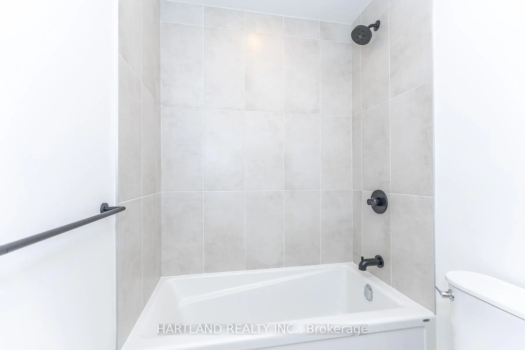 Photo 27 of Unit 107, 4878 Powers Common, Burlington, Alton — HOMEH