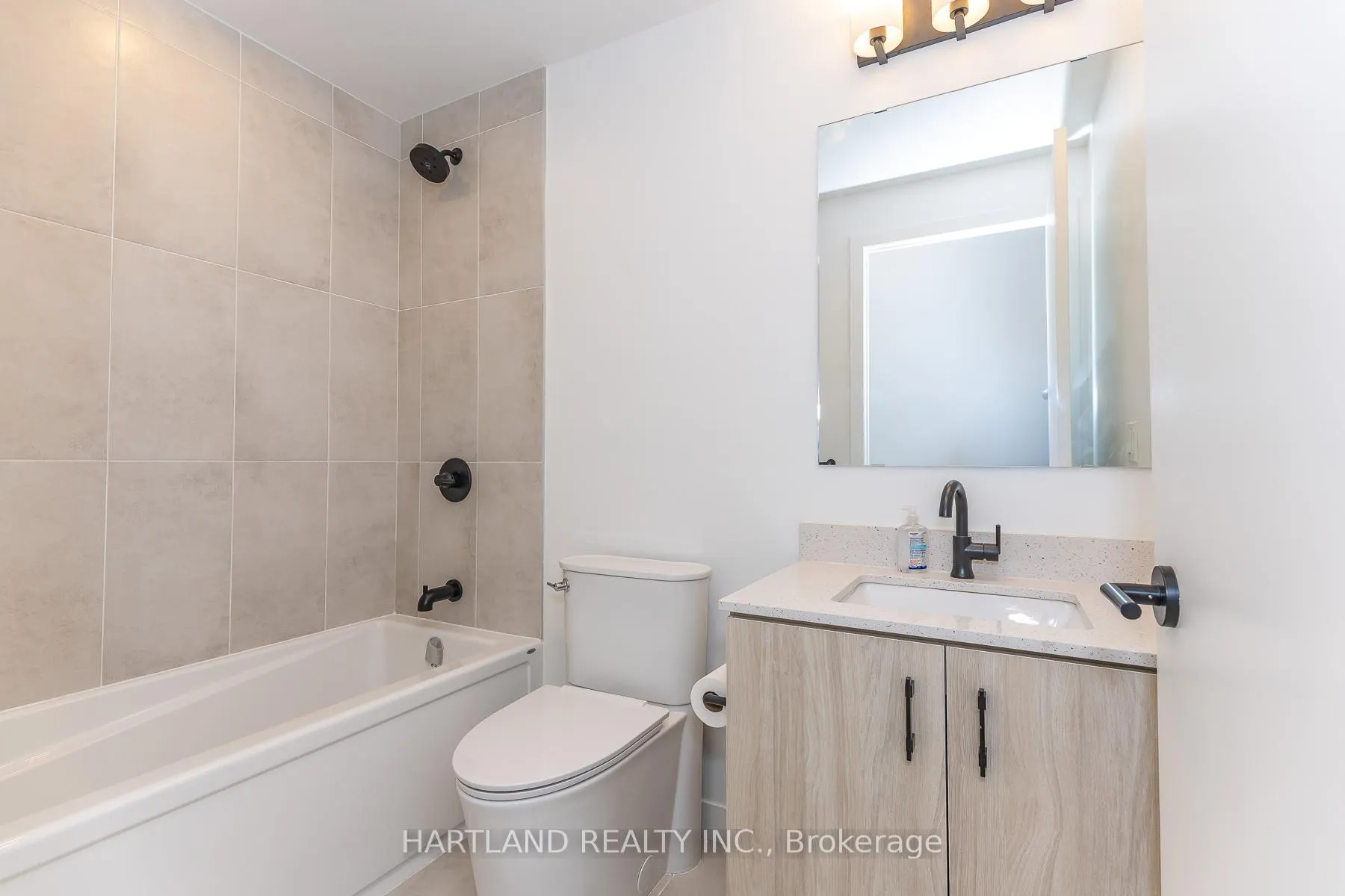 Photo 28 of Unit 107, 4878 Powers Common, Burlington, Alton — HOMEH