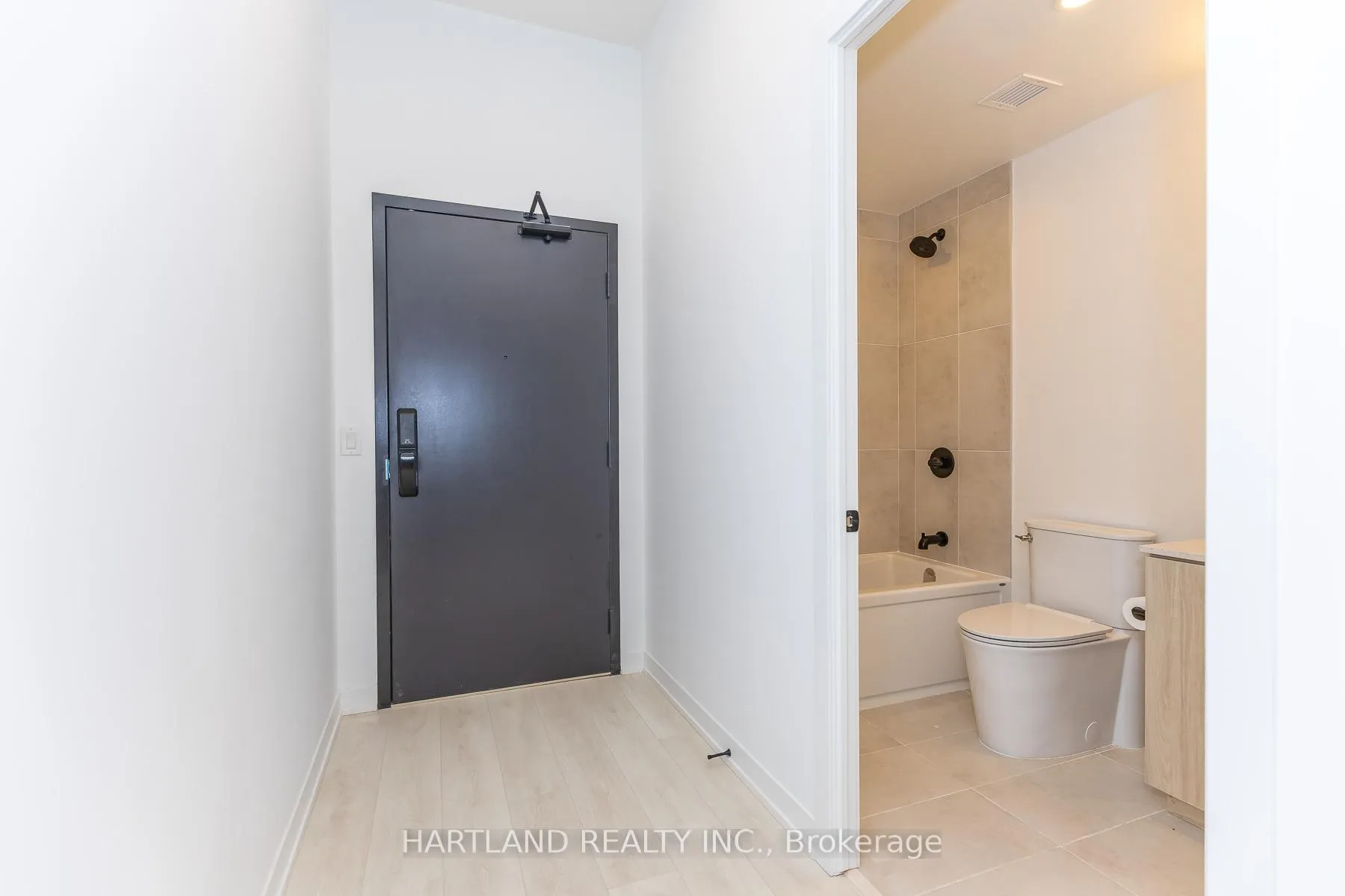 Photo 29 of Unit 107, 4878 Powers Common, Burlington, Alton — HOMEH