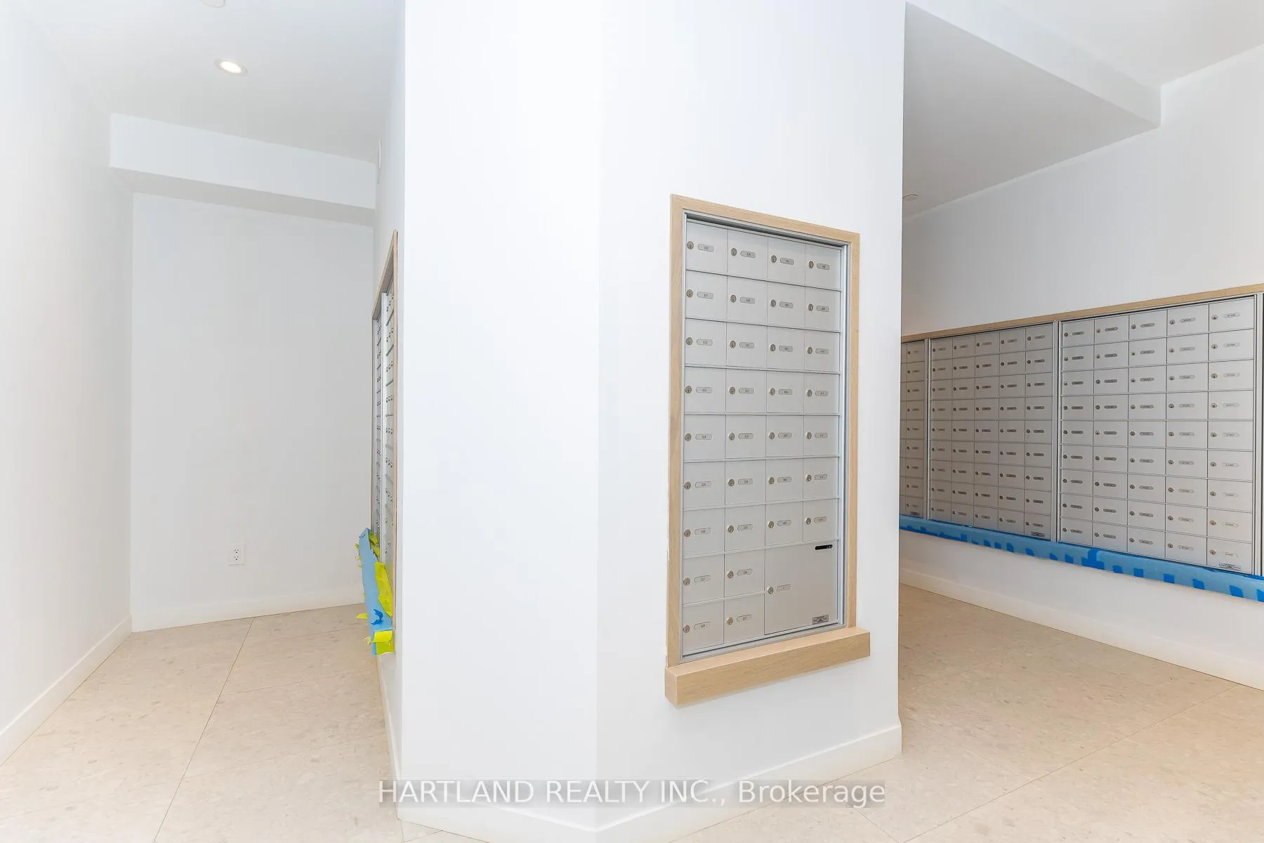 Photo 30 of Unit 107, 4878 Powers Common, Burlington, Alton — HOMEH